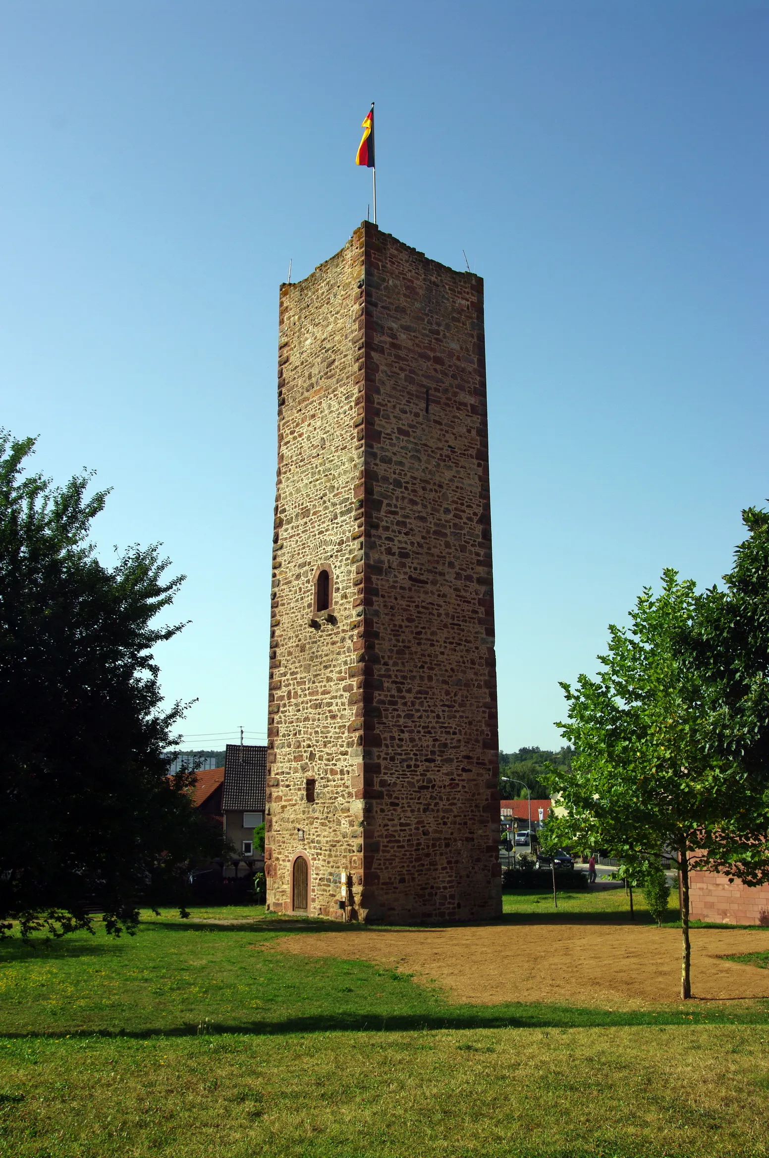 Photo showing: Steinerner Turm Hardheim