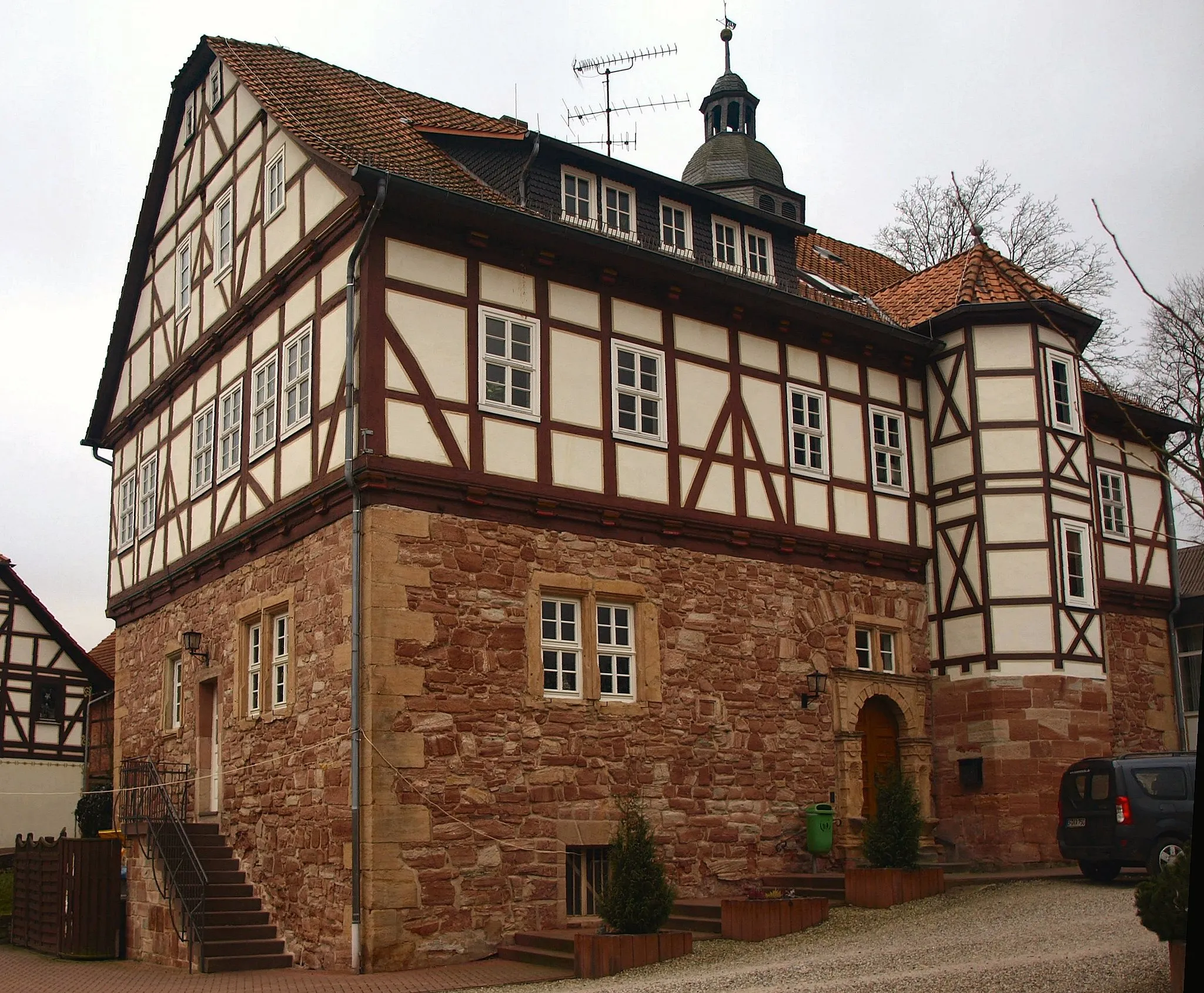 Photo showing: Former manor-house of the family von Cornberg in Wildeck-Richelsdorf.