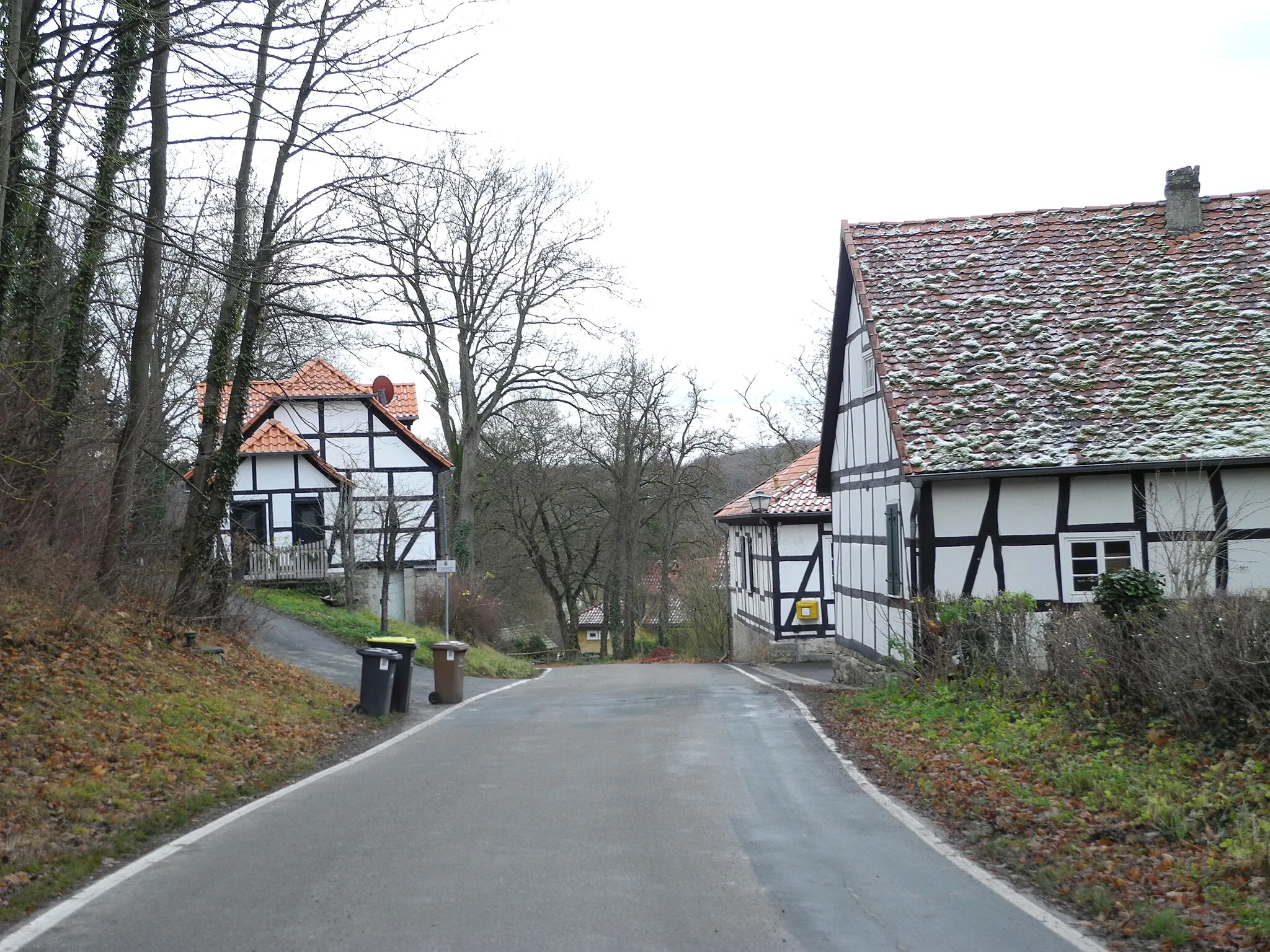 Photo showing: Escheberg, heute ein Stadtteil von Zierenberg, Hessen, Deutschland.
An der Kreisstraße 88.