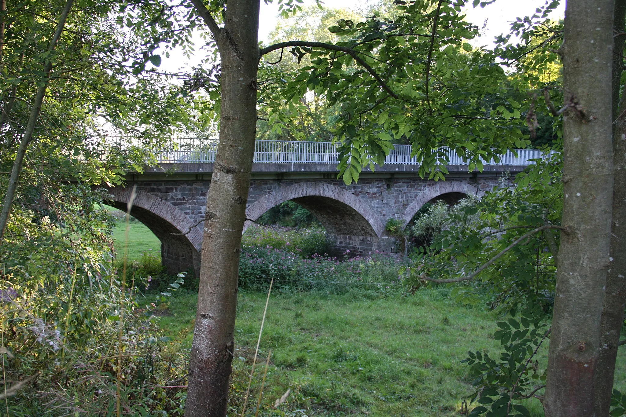 Photo showing: Arfeld Bridge
