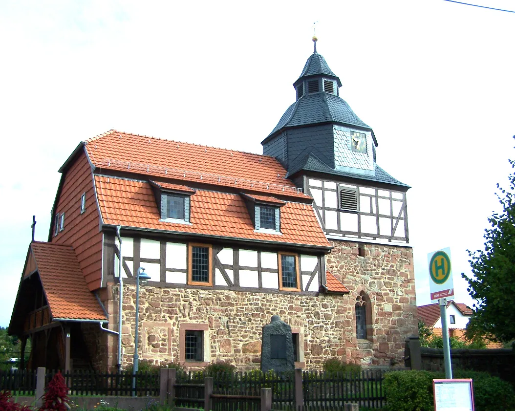 Photo showing: The church in Grossensee.