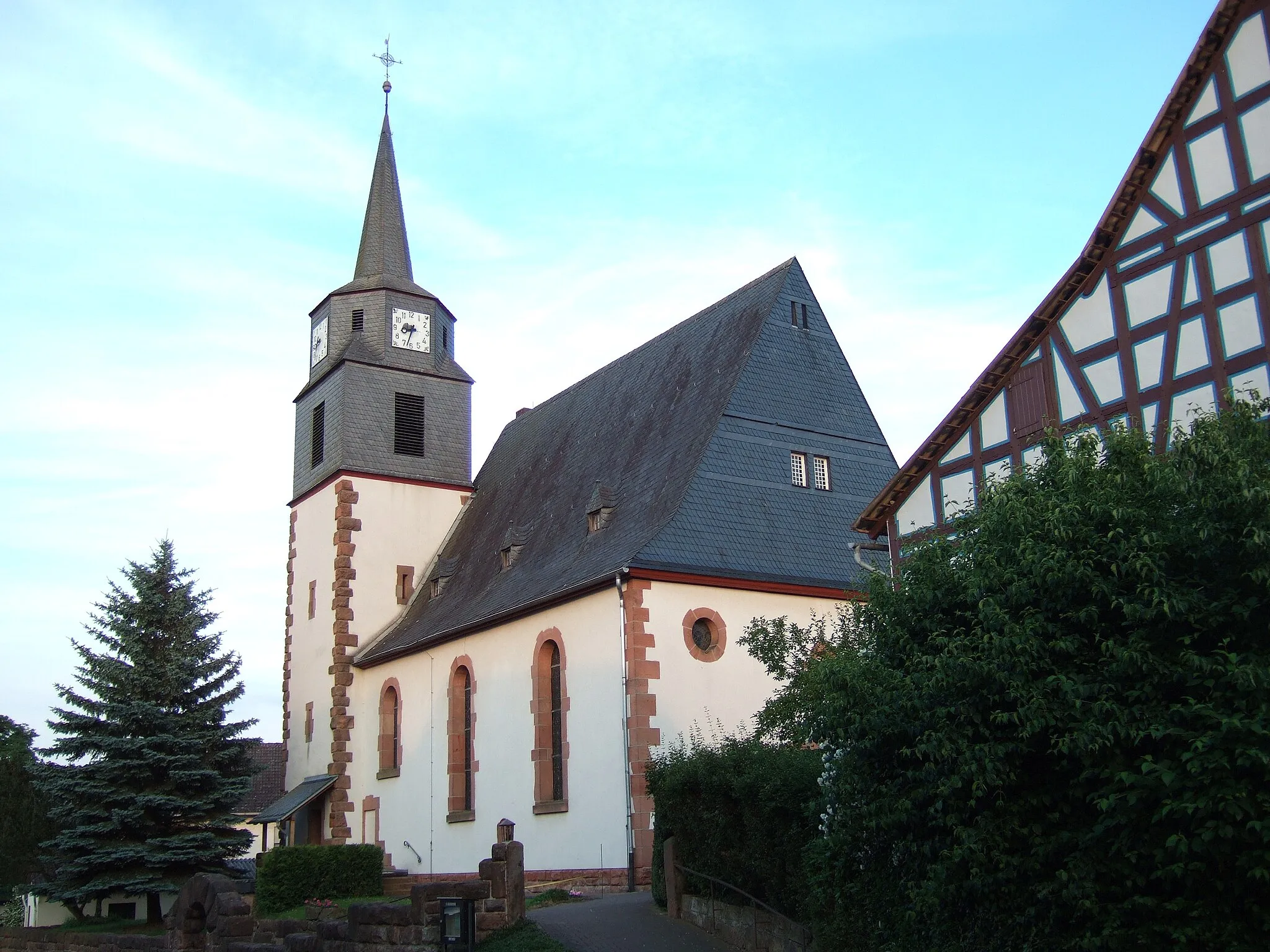 Photo showing: Protestant Church built in 1912 in Burgwald-Ernsthausen, Germany