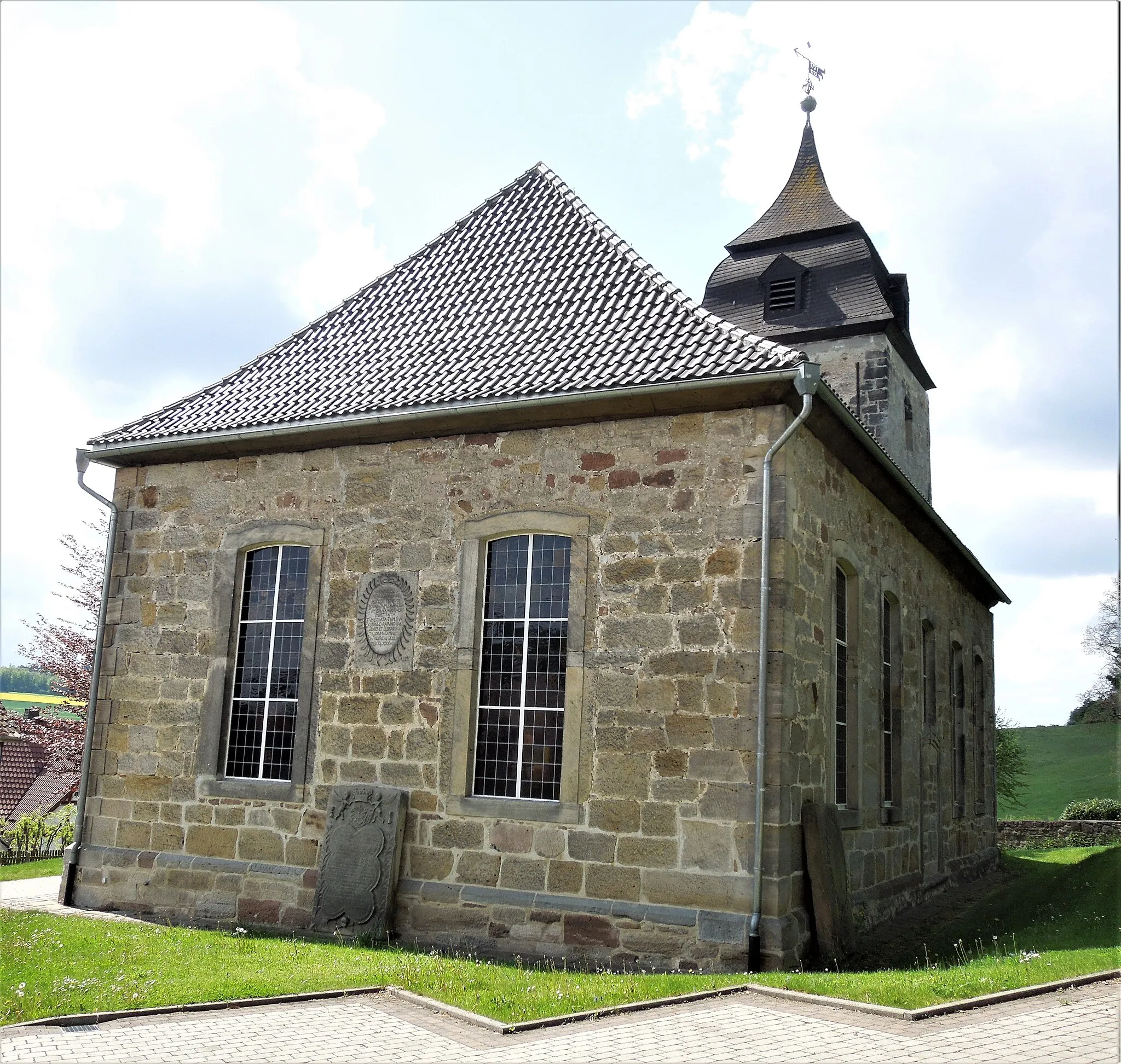 Photo showing: Die Kirche St. Martin im Ortsteil Elben von Elbenberg