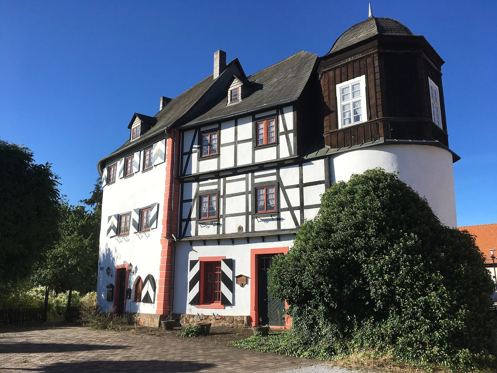 Photo showing: Burg Mengeringhausen