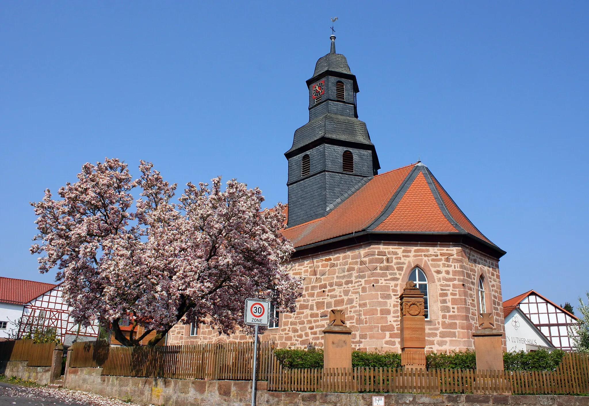 Photo showing: The church in Bracht (Rauschenberg)