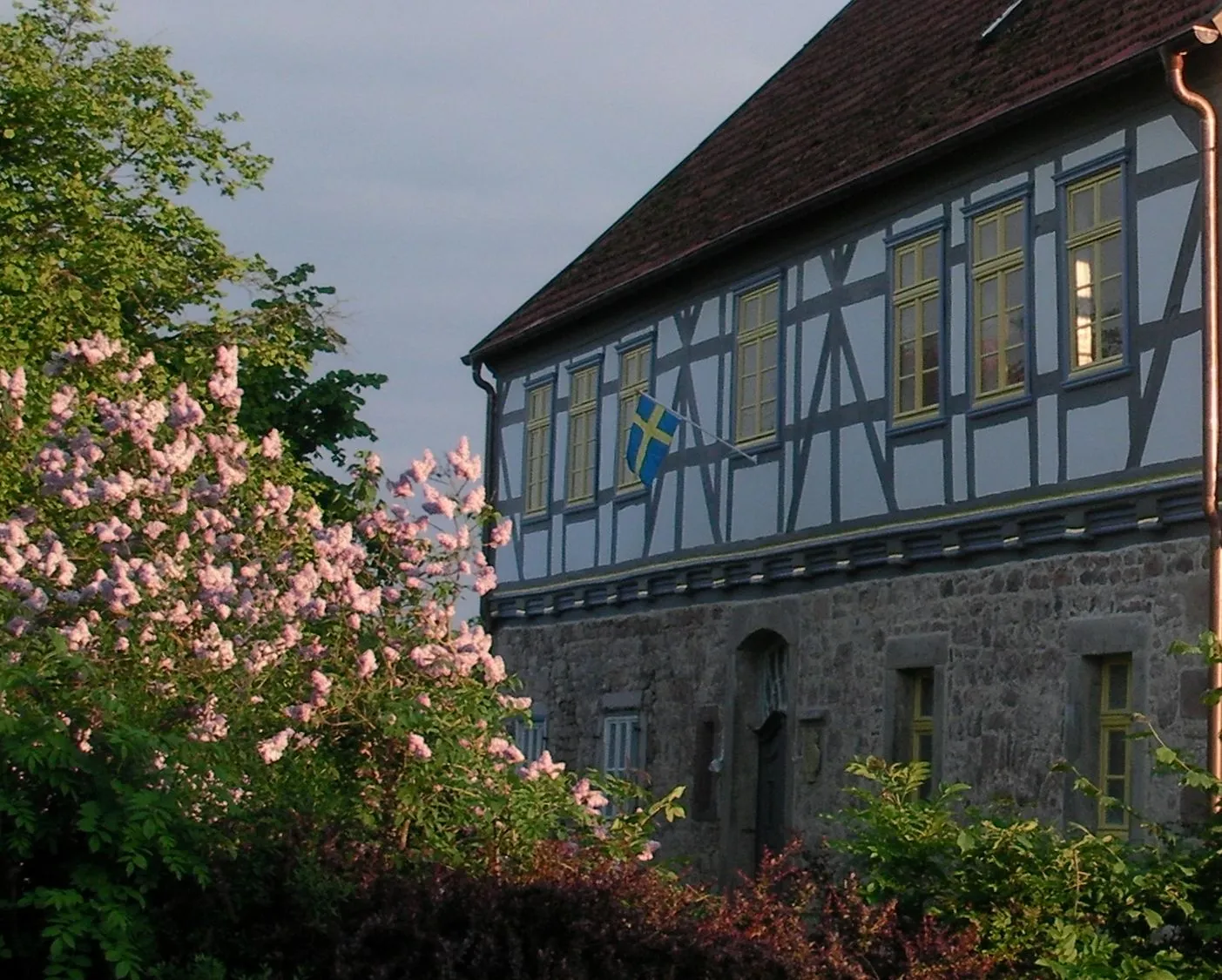 Photo showing: Jagdschloss Holzheim in Haunetal-Holzheim, Hessen, Regierungsbezirk Kassel, Landkreis Hersfeld-Rotenburg, Vorderfront