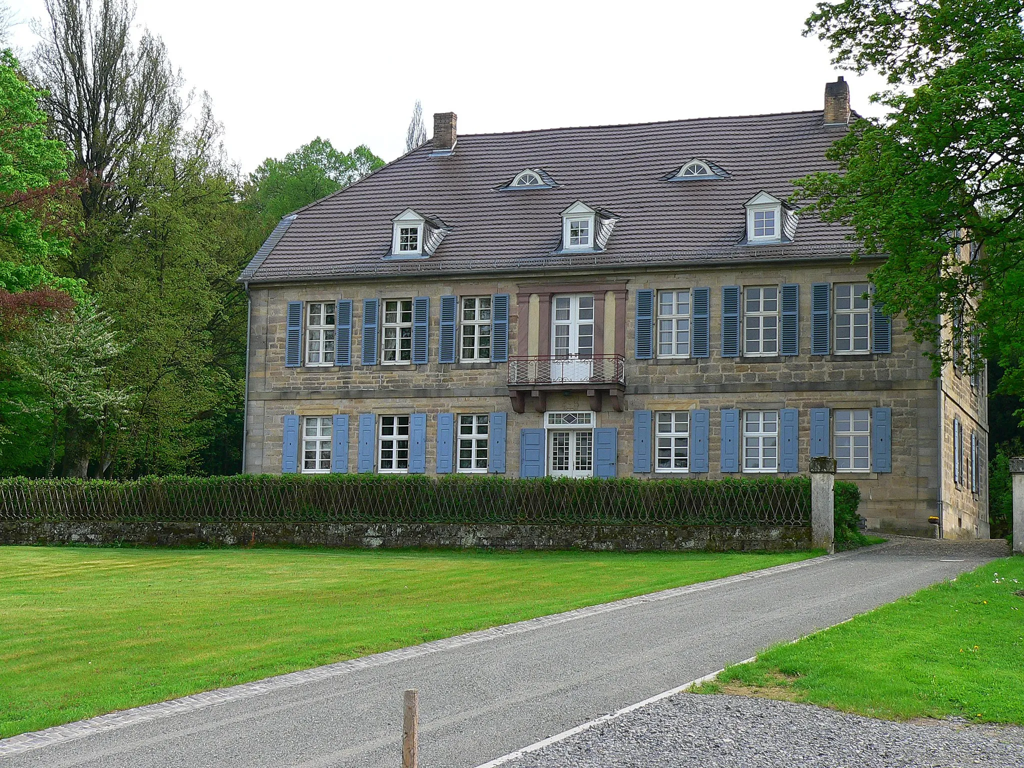 Photo showing: Schloss Großropperhausen in Frielendorf-Großropperhausen, Hessen, Regierungsbezirk Kassel, Schwalm-Eder-Kreis