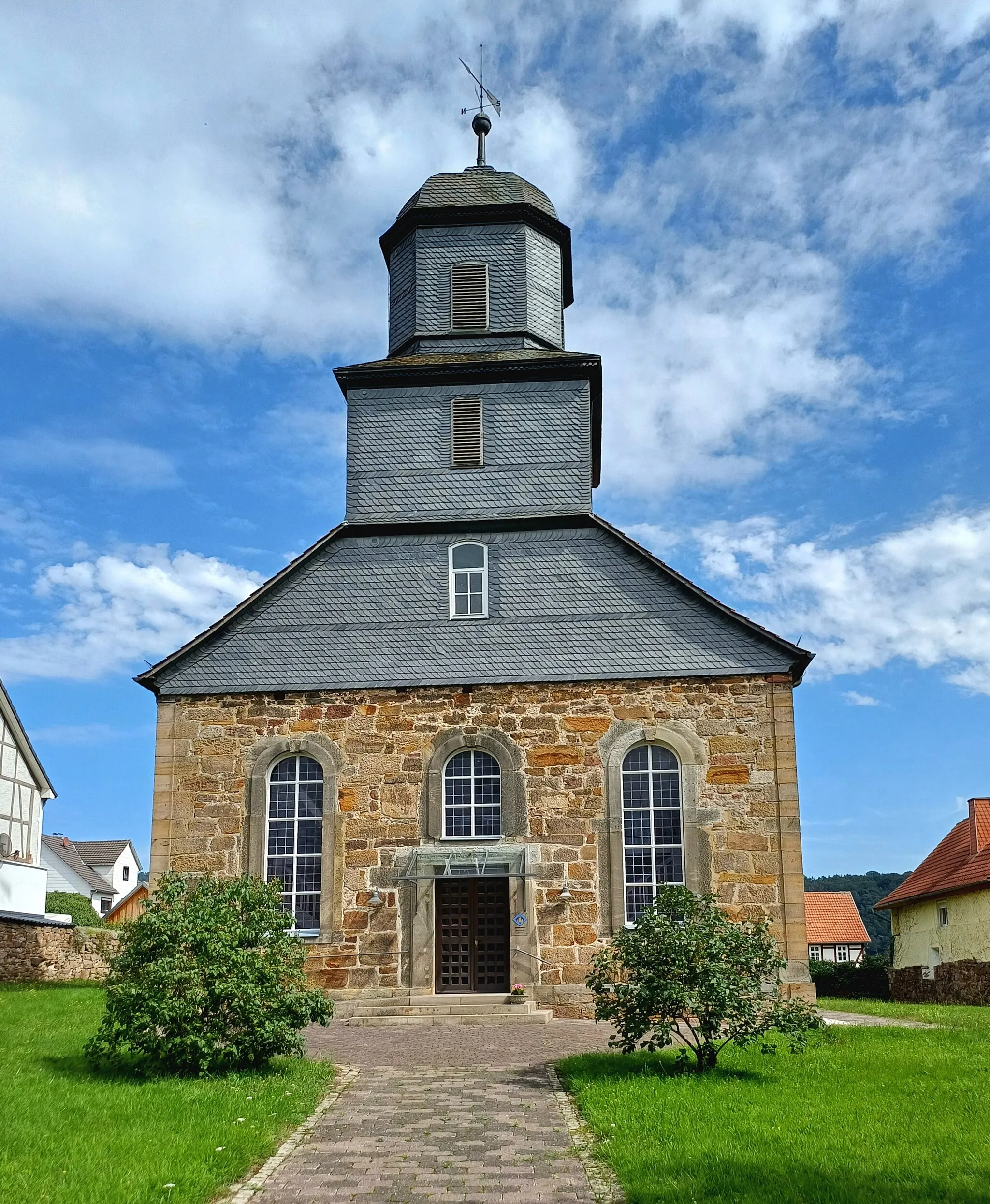 Photo showing: Evangelische Kirche in Beiseförth