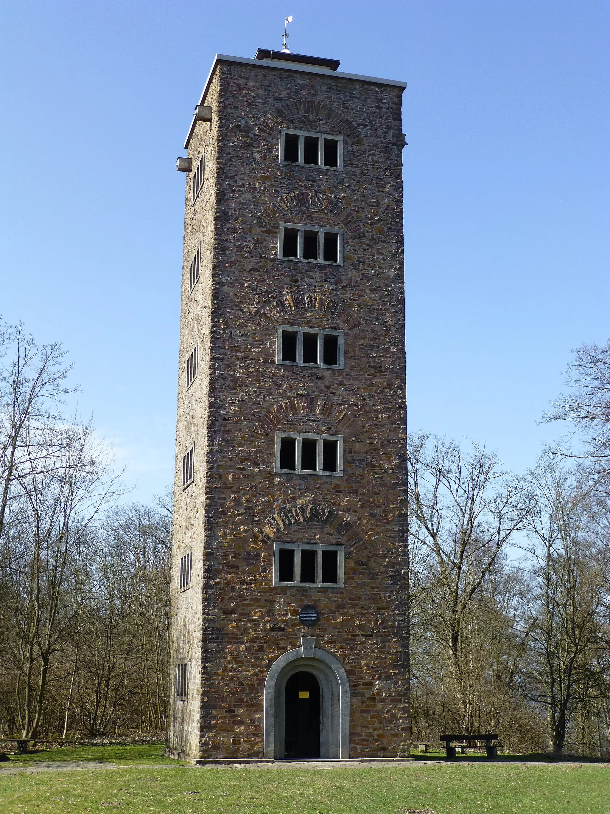 Photo showing: Alheimerturm auf dem Alheimer bei Rotenburg an der Fulda