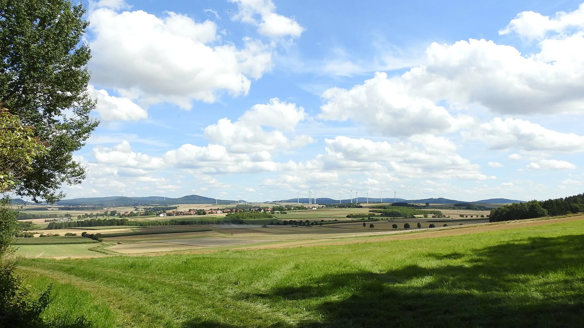 Photo showing: Bründersen, Wolfhagen, von Westen