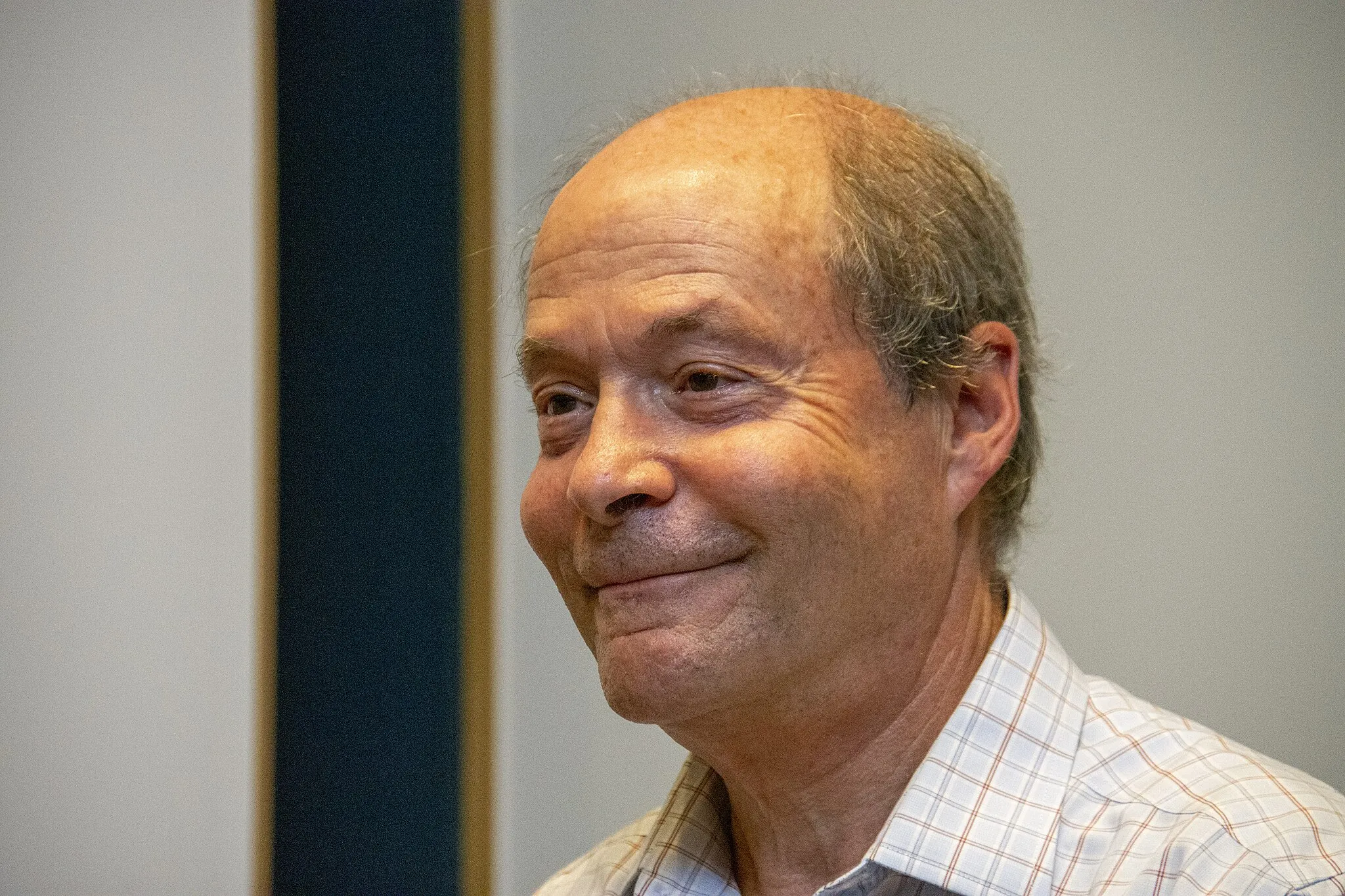 Photo showing: Dr. Thomas Corner delivers a presidential lecture about cytonemes, cellular structures that allow specific long distance communication between cells; Signaling at a Distance: Communicating by Touch for

Development and Cancer