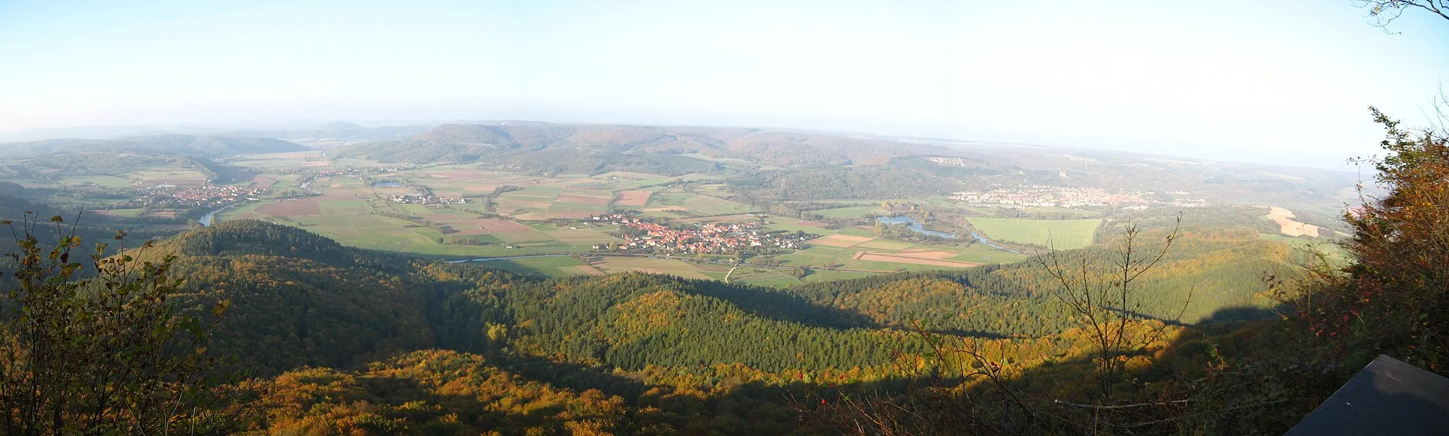 Photo showing: Germany / Thuringia: view from the mountain Heldrastein in the Werra valley