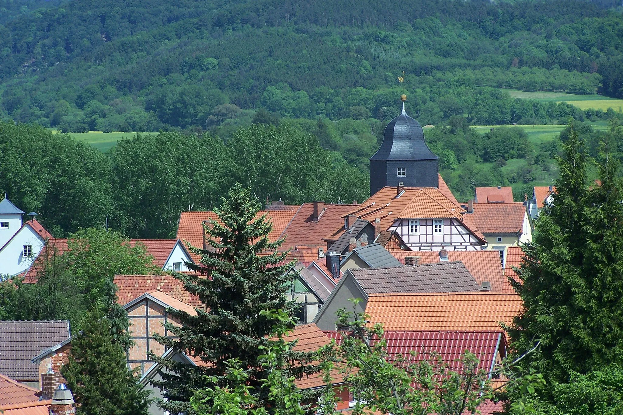 Photo showing: Teilansicht der historischen Ortslage von Großburschla.