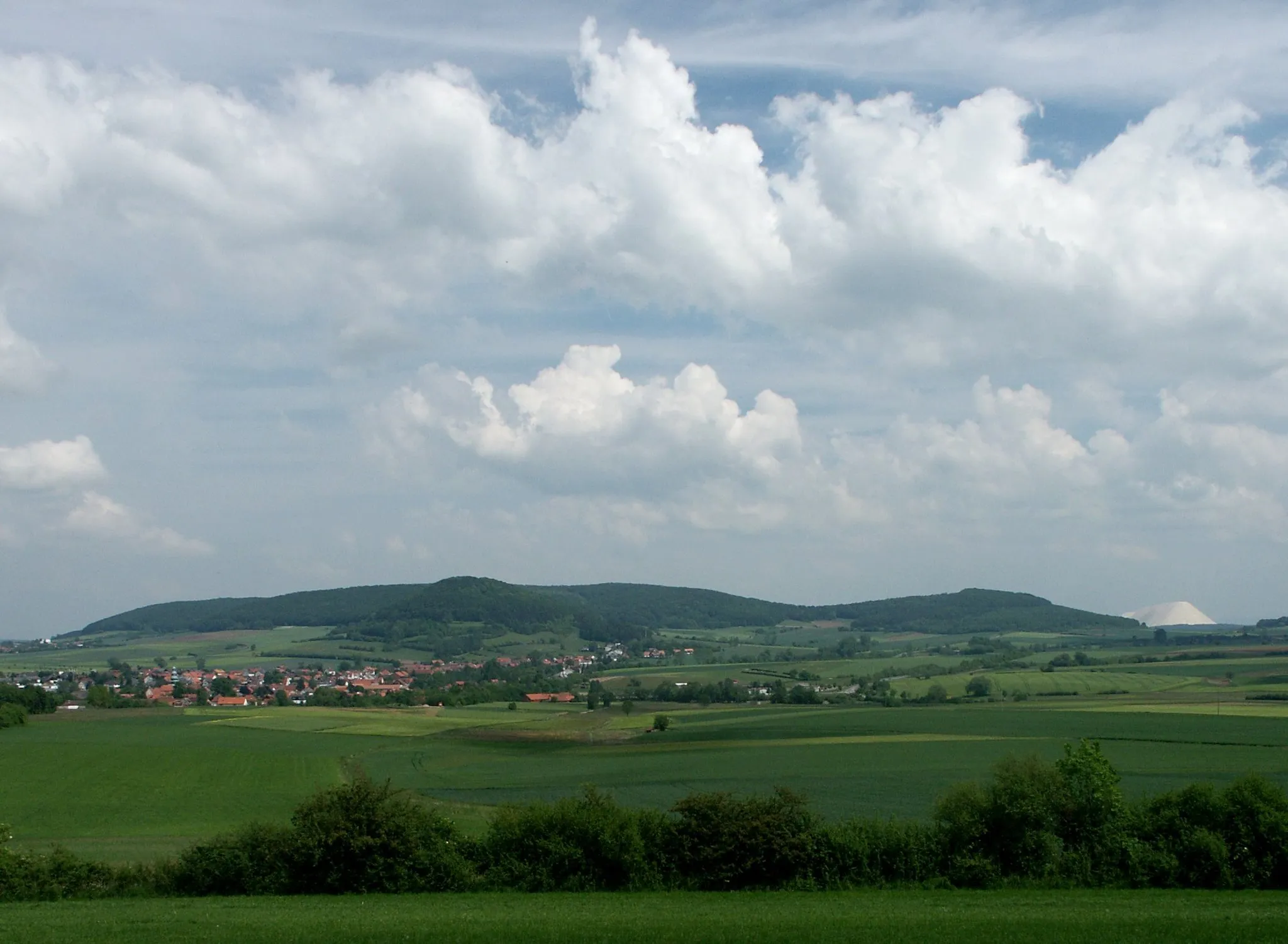 Photo showing: Landecker Berg in Schenklengsfeld in the Rhön mountains