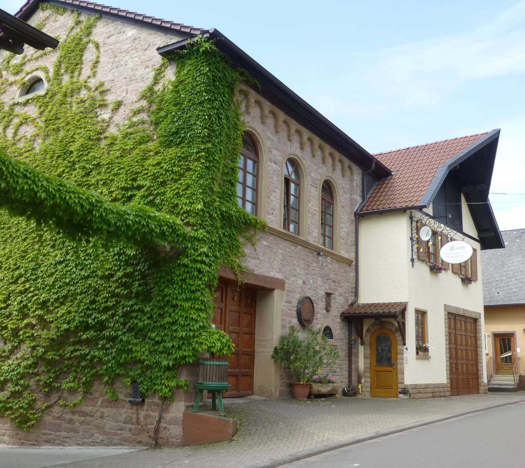 Photo showing: Weingut Barth, Meddersheimer Strasse 14, Kirschroth, Landkreis Bad Kreuznach, Rhineland-Pfalz.