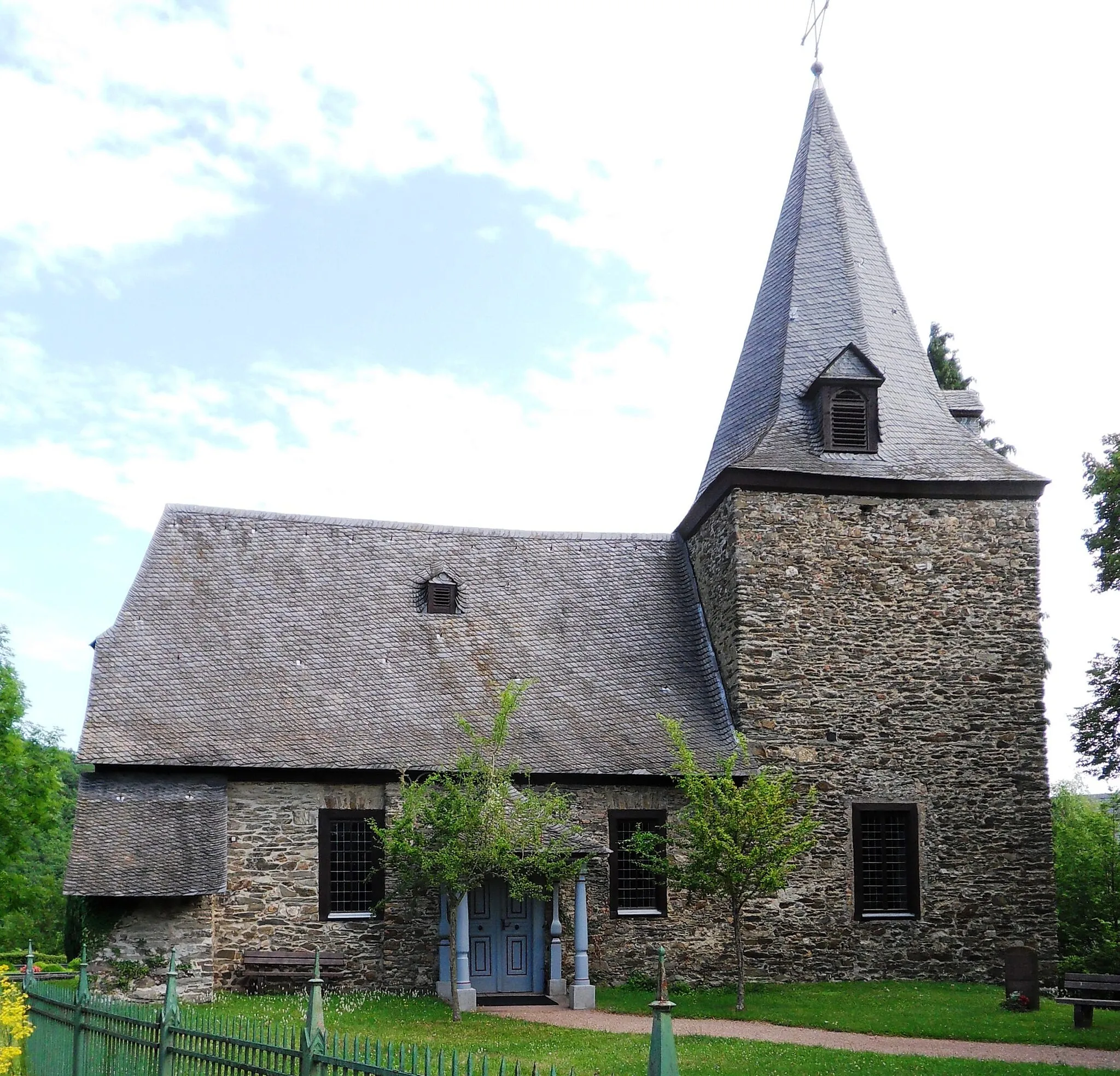 Photo showing: Alte Pfarrkirche in Michelbach, Blick von Süden