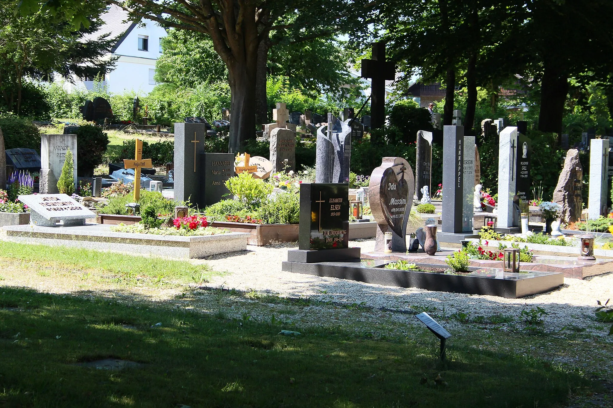 Photo showing: Friedhof (Horressen, Ortsteil von Montabaur, Westerwald, rheinland-Pfalz)