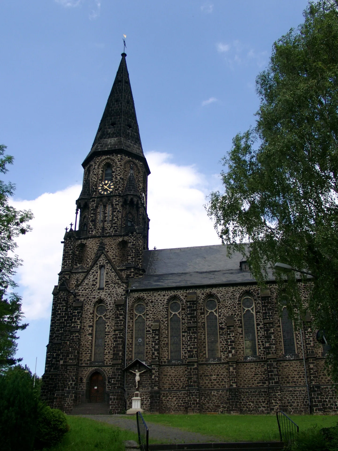 Photo showing: Church St. Mauritius in Koblenz-Rübenach