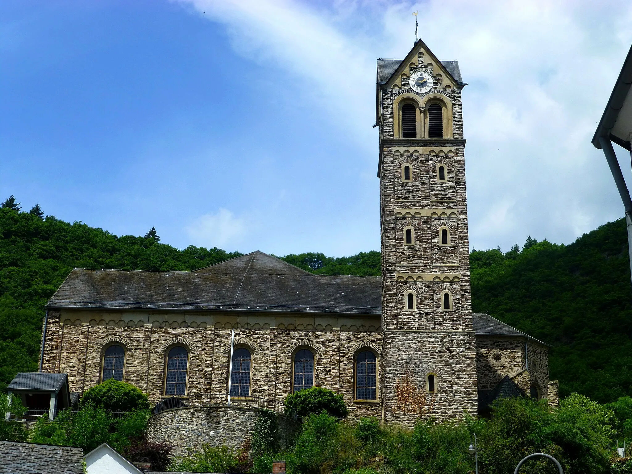 Photo showing: Bad Bertrich -  Katholische Kirche St. Peter
