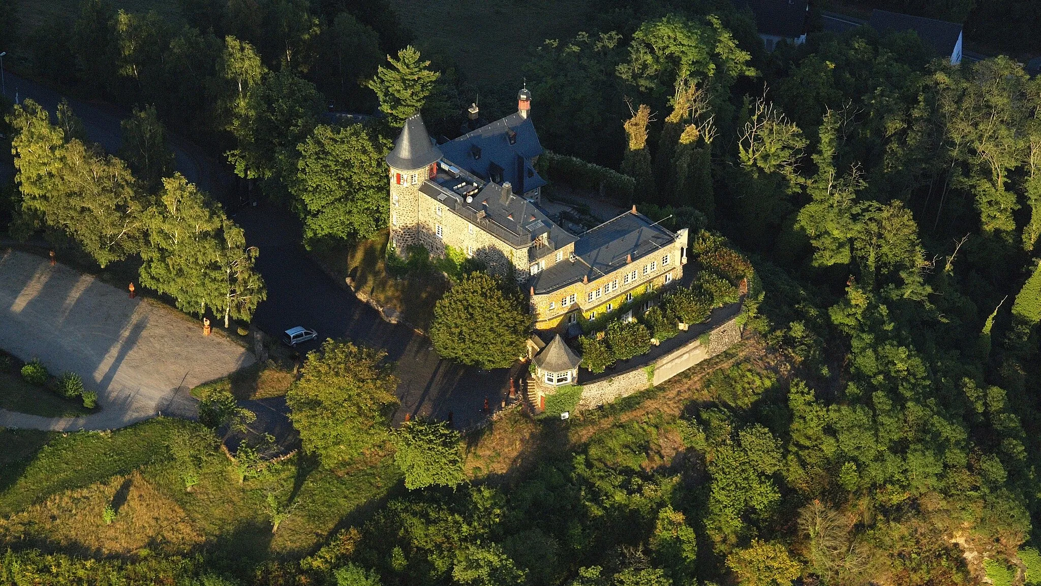 Photo showing: Burg Ockenfels aus nordwestlicher Richtung, Linz am Rhein