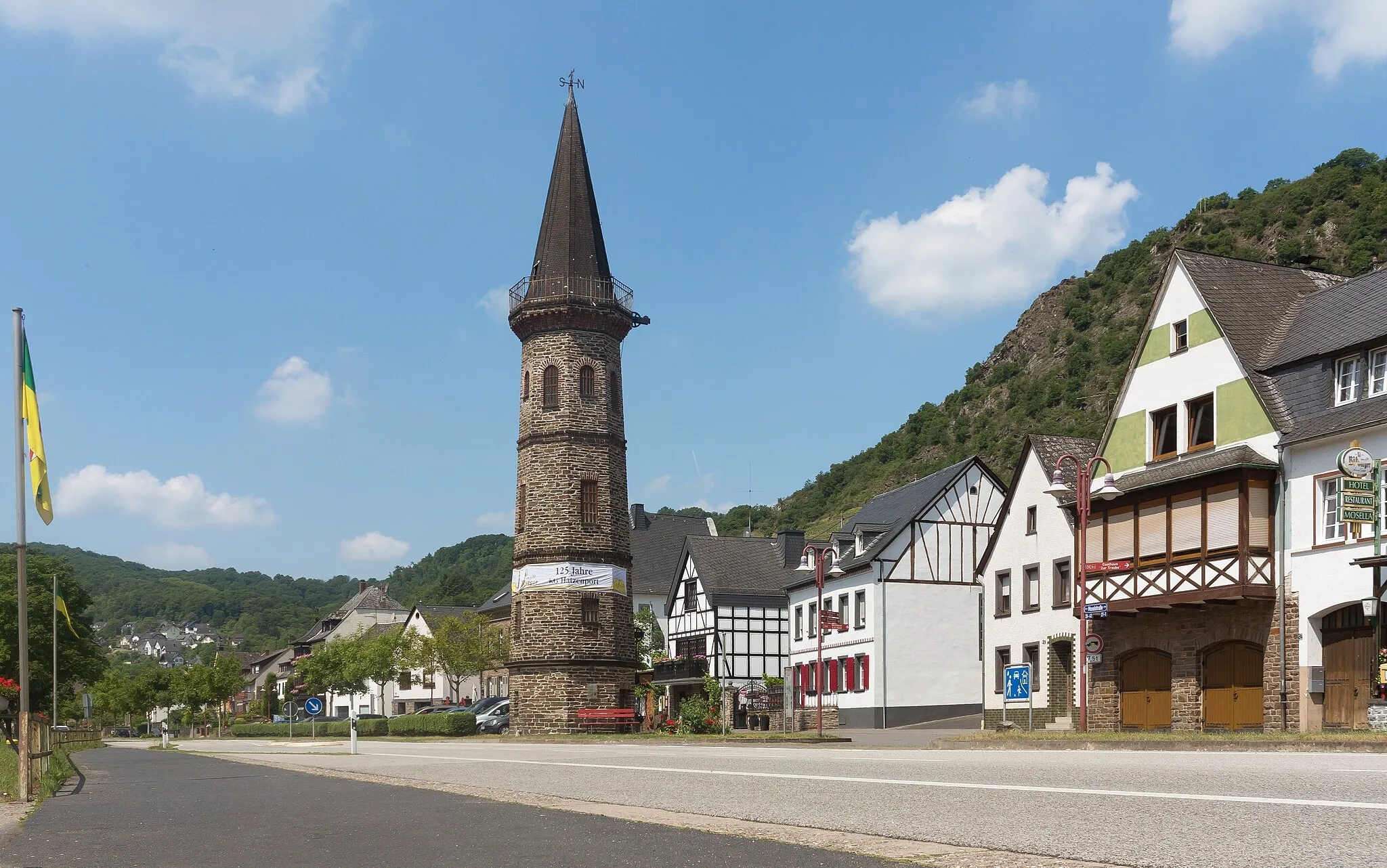 Photo showing: Hatzenport, tower: der Fährturm