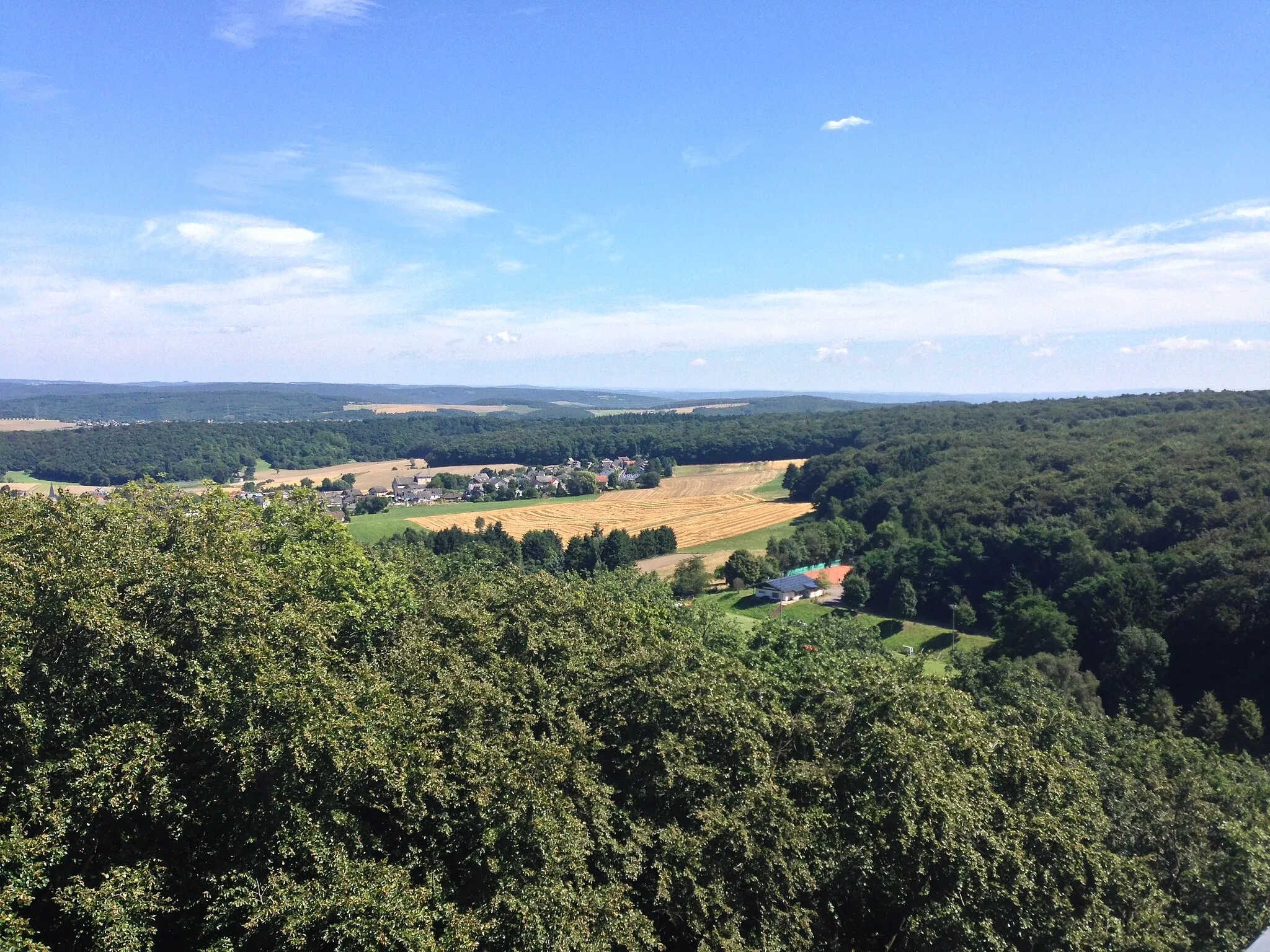 Photo showing: Blick auf Wassenach vom Lydiaturm