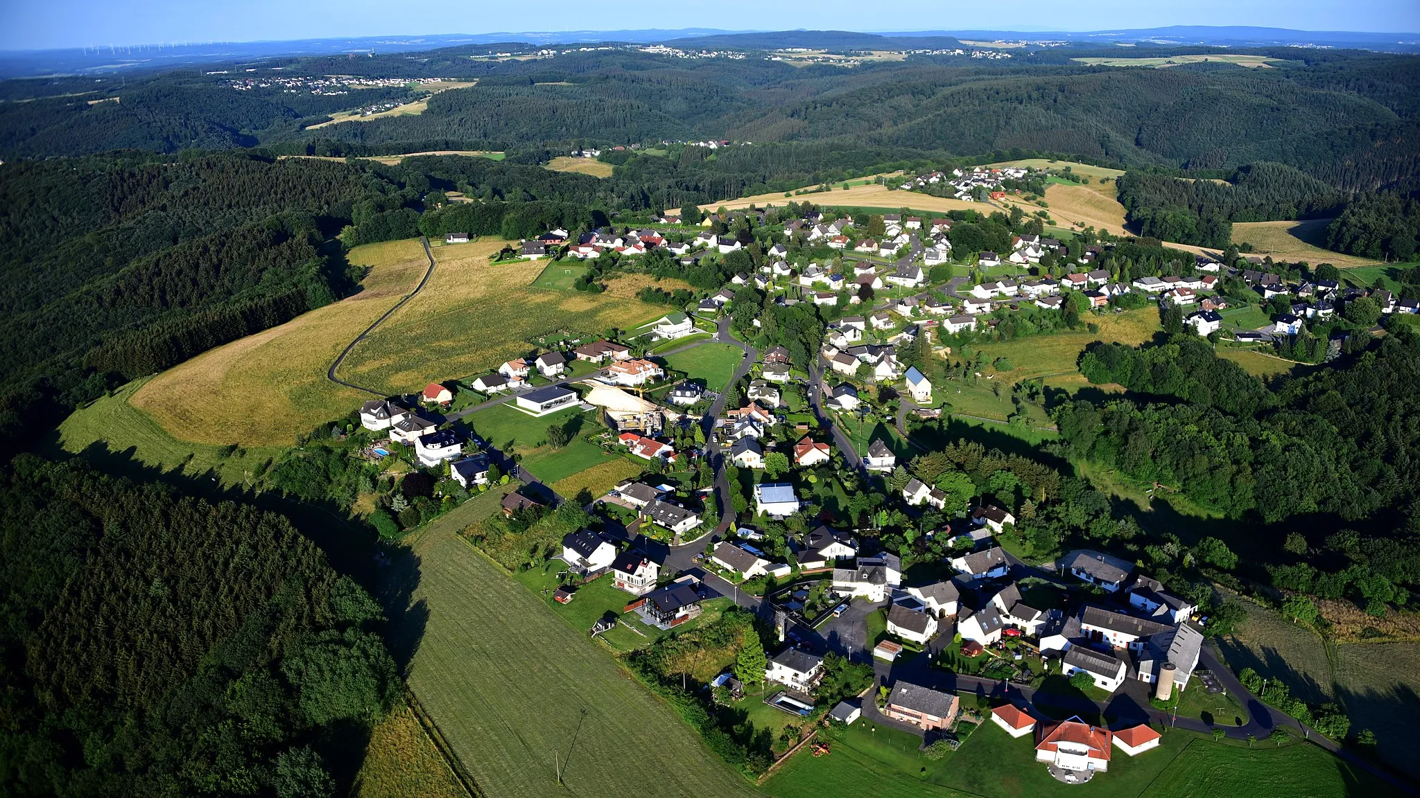 Photo showing: Hochscheid, Luftaufnahme (2018)