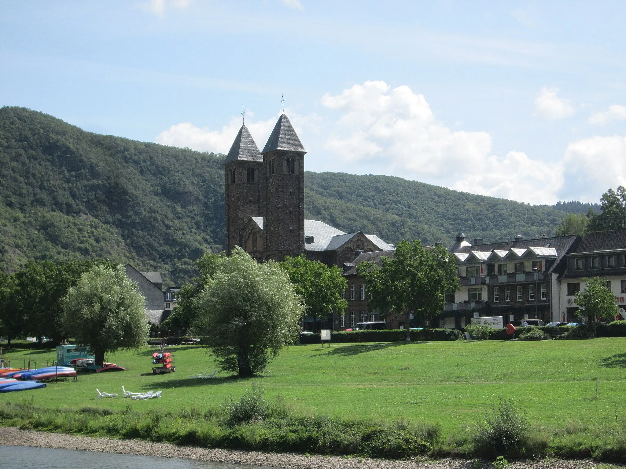 Photo showing: St. Salvator in Ernst, erbaut 1848