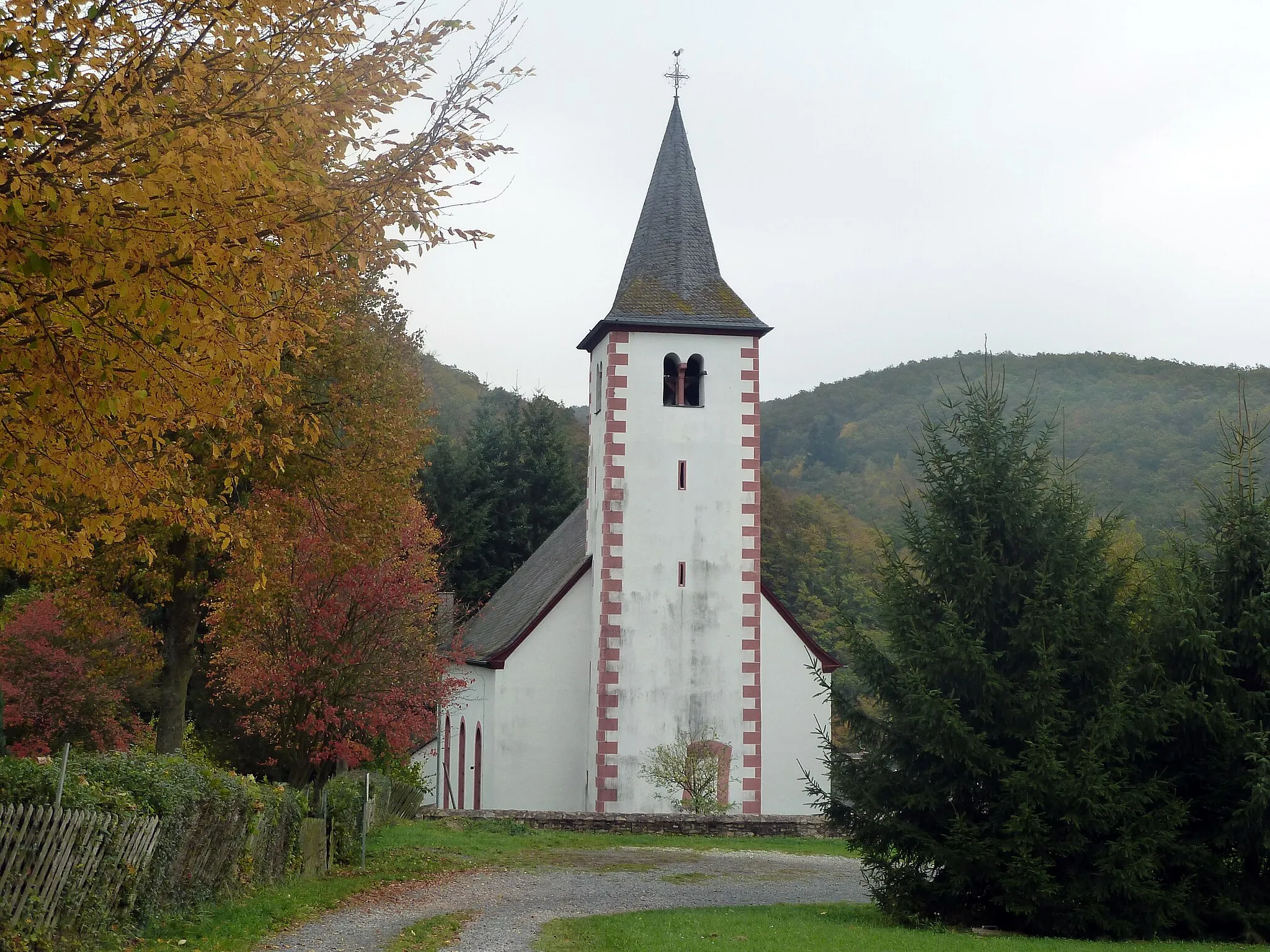 Photo showing: Kellenbach –  Die ev. Kirche wurde bereits 1314 urkundlich erwähnt