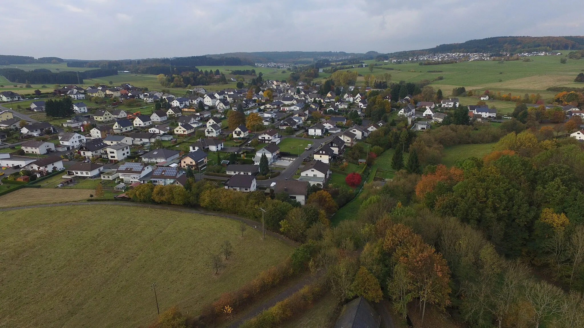 Photo showing: Luftaufnahme von Kaden, Blickrichtung Norden.