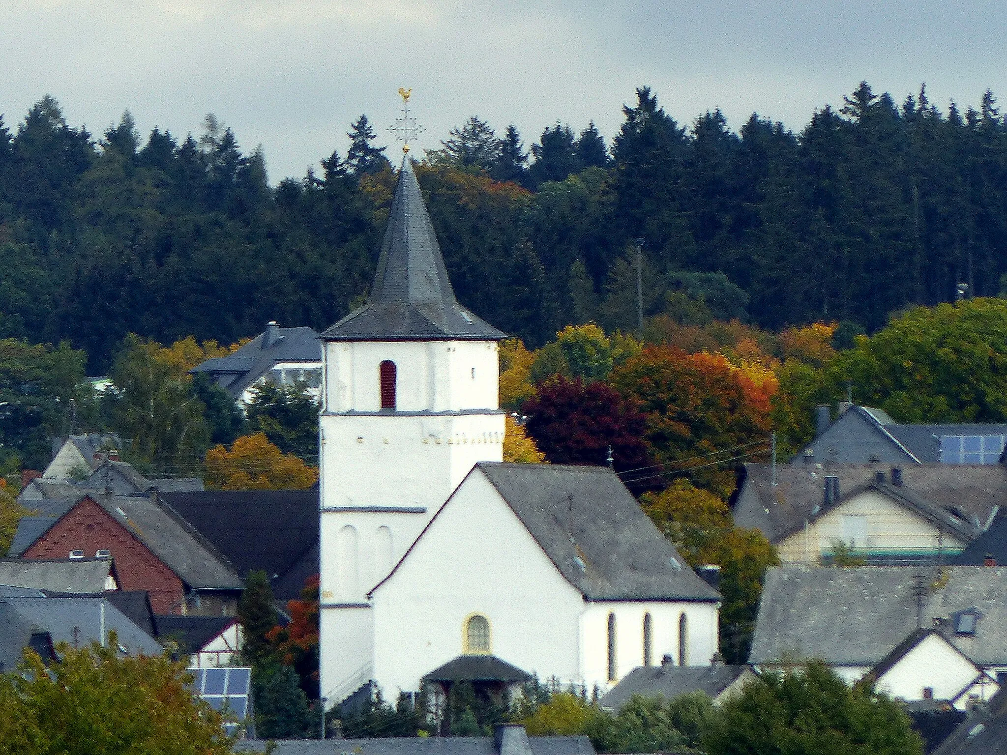 Photo showing: Mörschbach – die evangelische Kirche wurde um 1006 erbaut