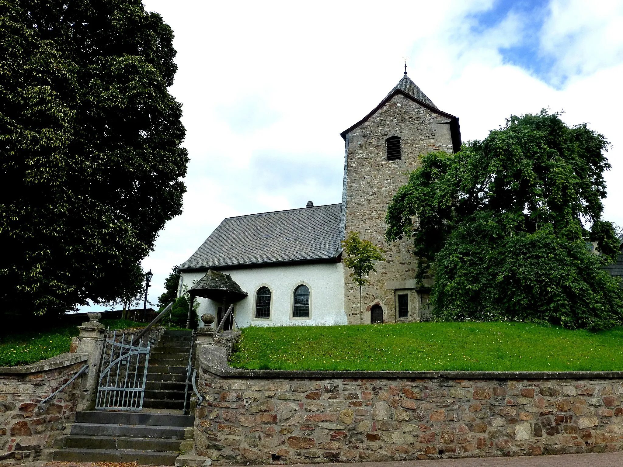 Photo showing: Sensweiler - evangelische Kirche