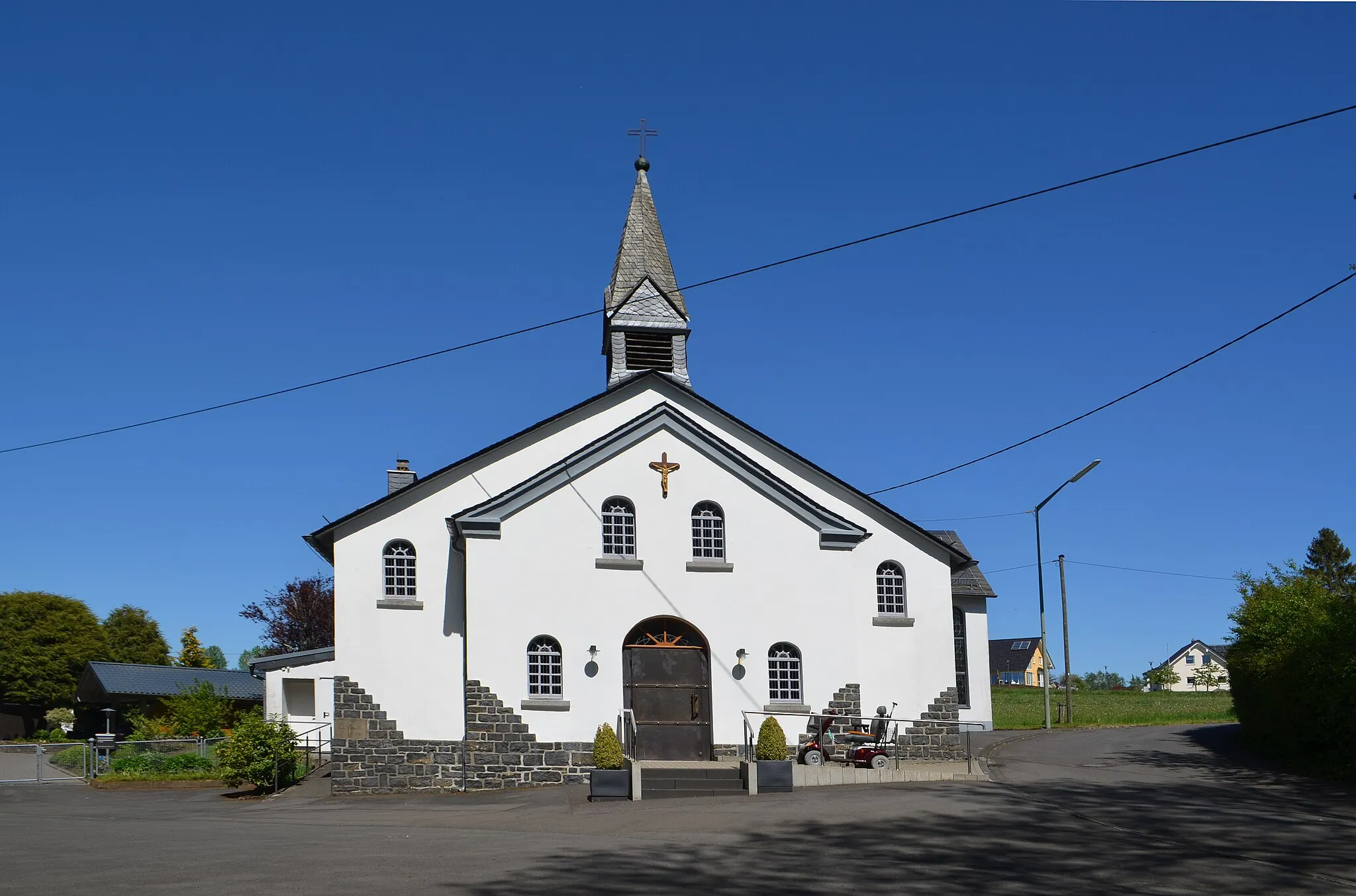 Photo showing: Nauroth, Kirche