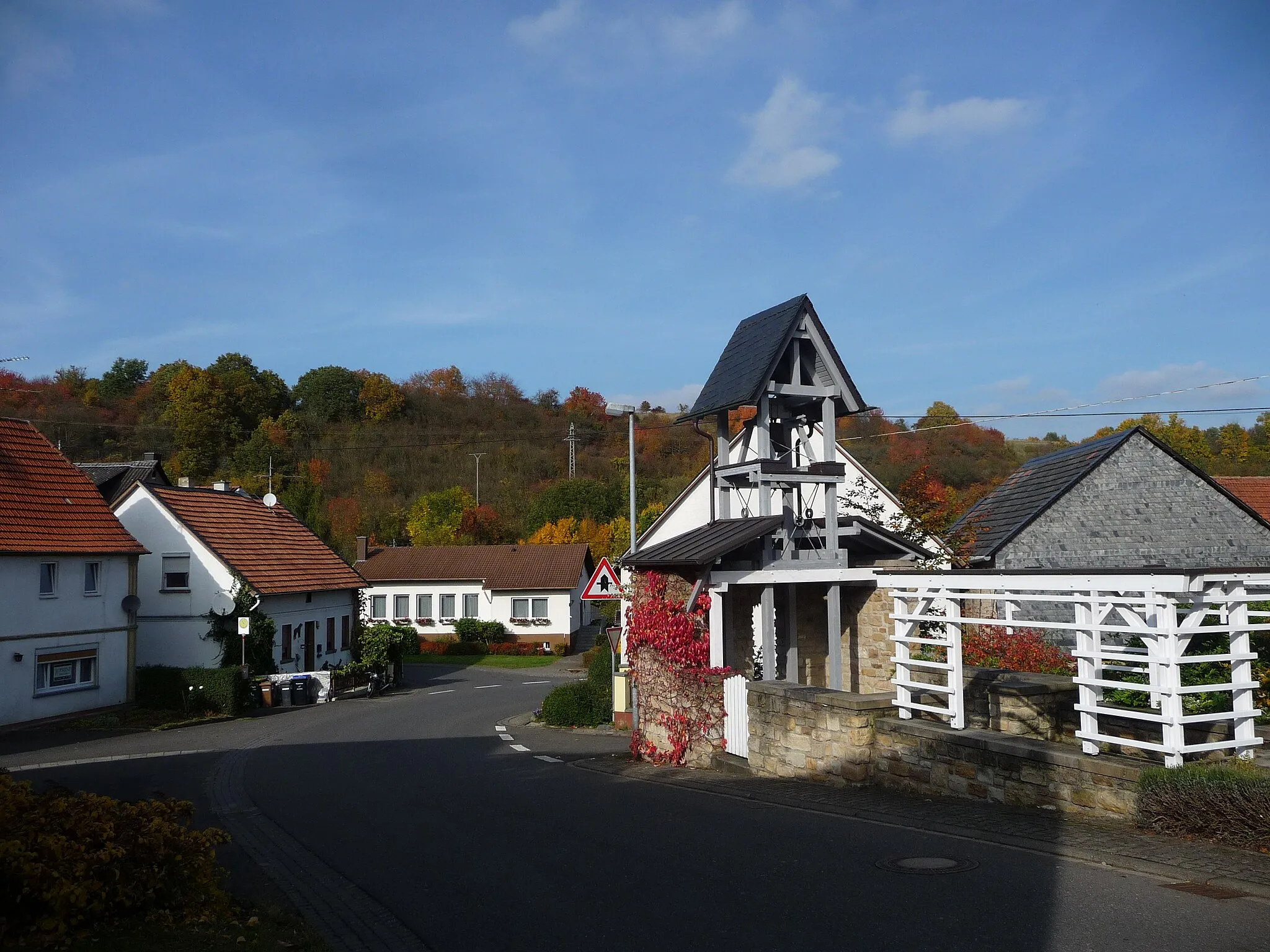 Photo showing: Daubach im Hunsrück - Dorfmitte - 10.10.08