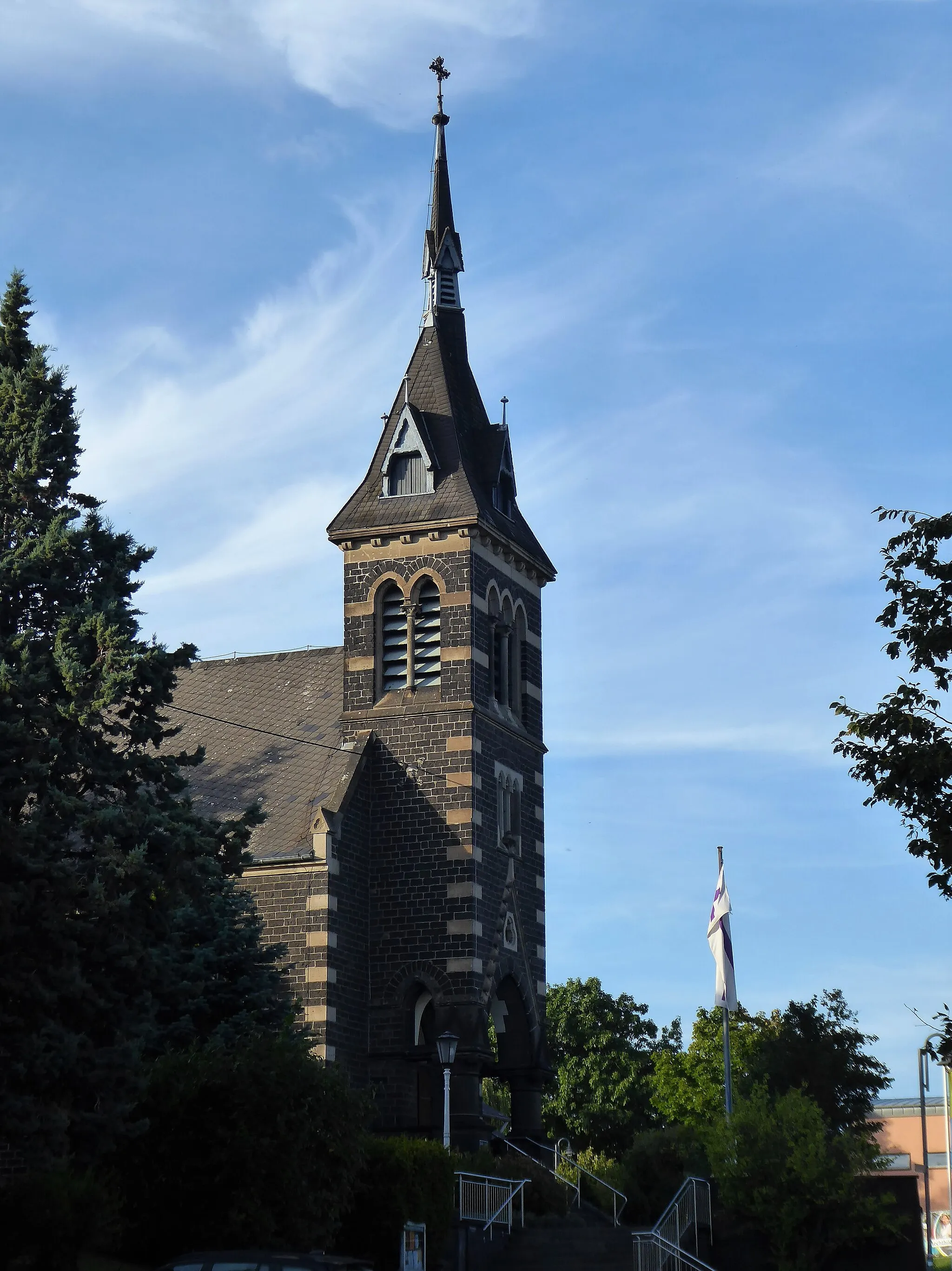 Photo showing: Evangelische Kirche in Mendig (Ortsteil Niedermendig)