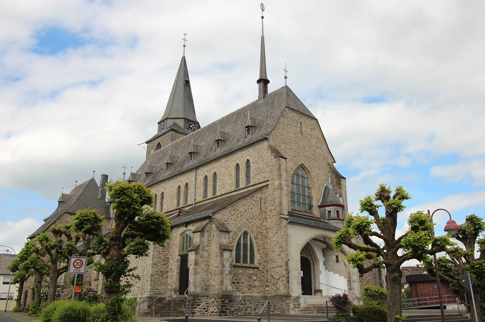 Photo showing: St. Laurentius (Dernbach, Westerwald)
