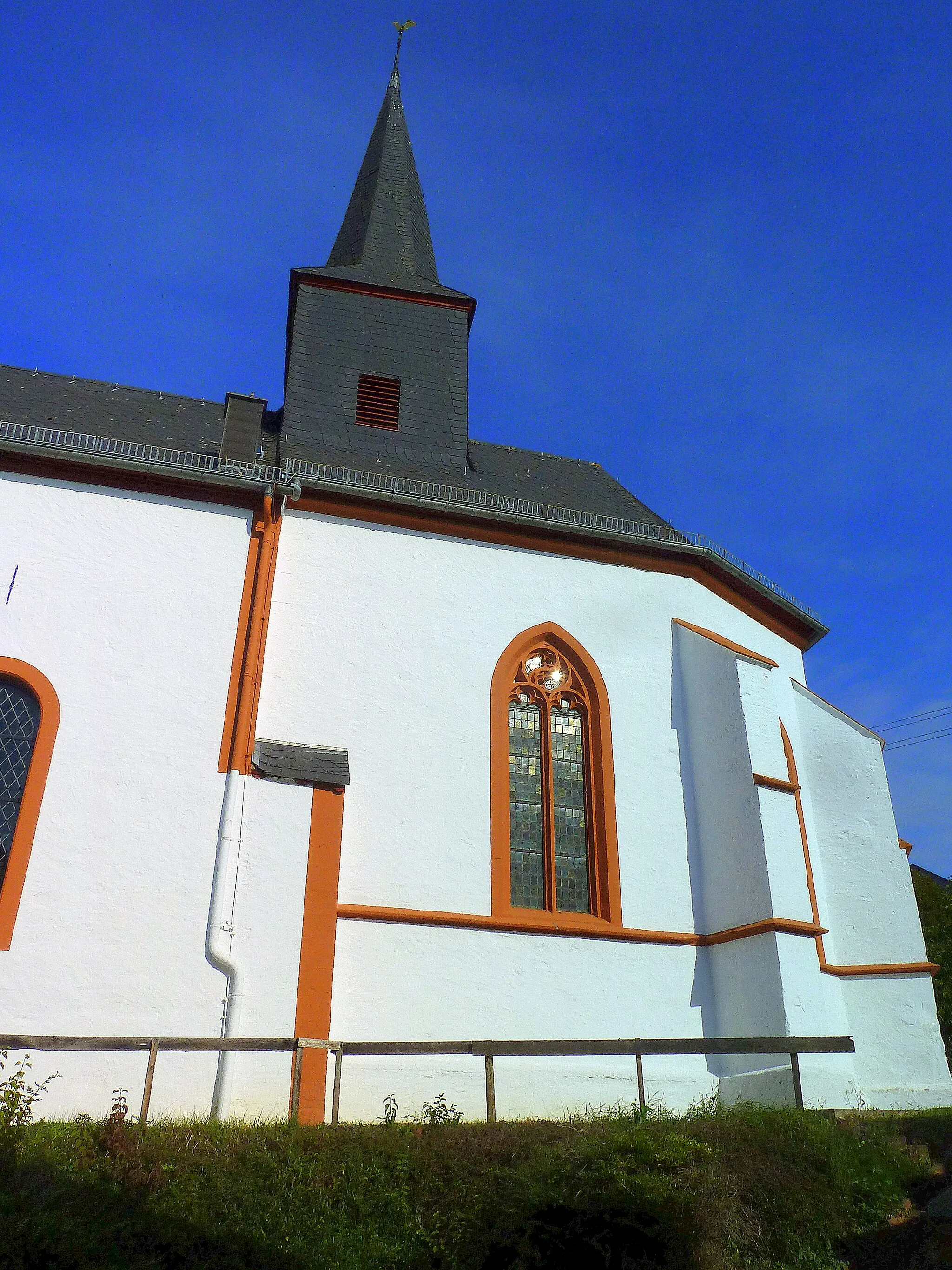 Photo showing: Die  ev.  Kirche - ehemals St. Maria - in Oberhausen bei Kirn wurde in der zweiten Hälfte des 15. Jahrhunderts erbaut