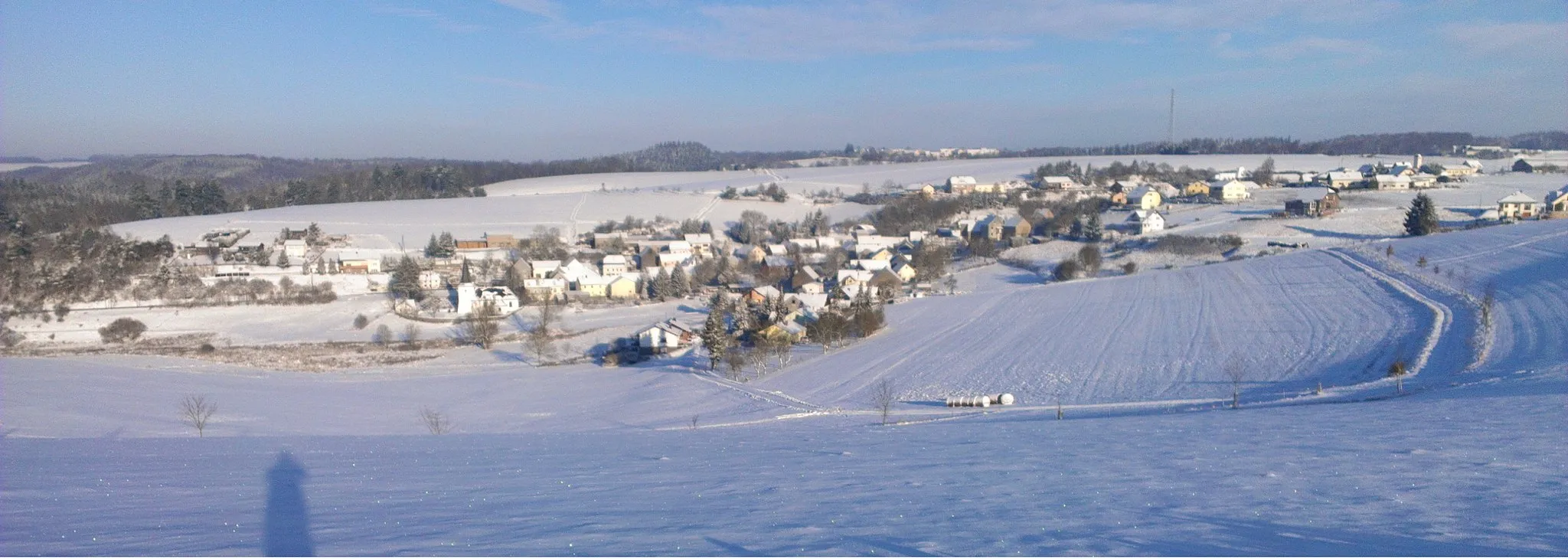 Photo showing: Wollmerather Maarkrater im Winter