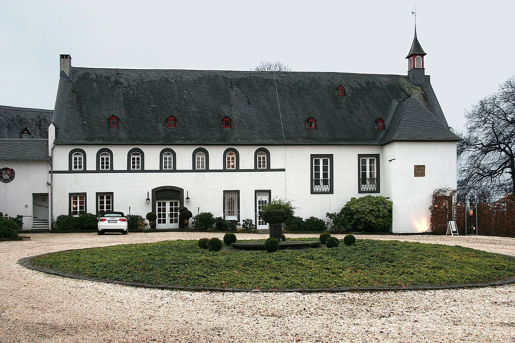 Photo showing: Hofgut Besselich, ehemaliges Franziskanerinnenkloster, Nordwestflügel