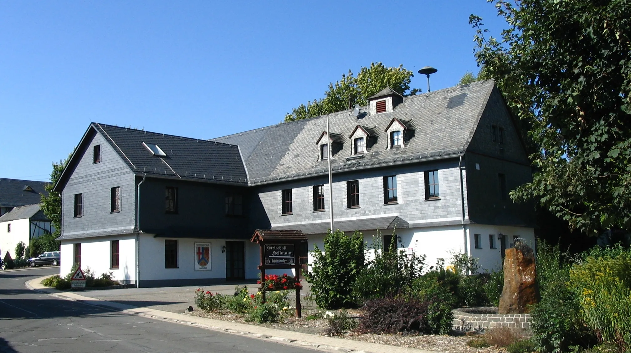 Photo showing: Gemeindehaus in Hausbay (Hunsrück)