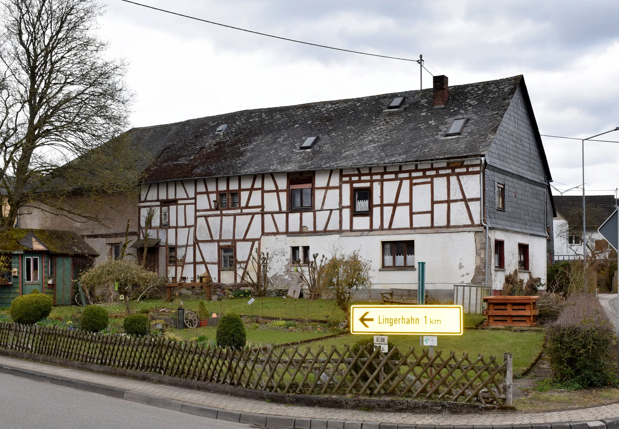 Photo showing: Hausbay, fakwurkbou Lingerhahnerstrasse