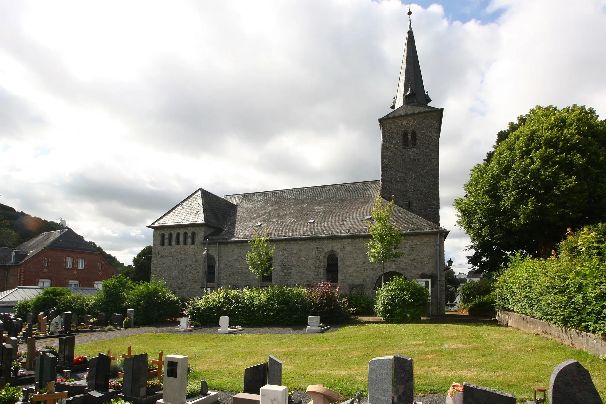 Photo showing: St. Petrus und Marcellinus, Heiligenroth, Westerwald, Rheinland-Pfalz, Deutschland