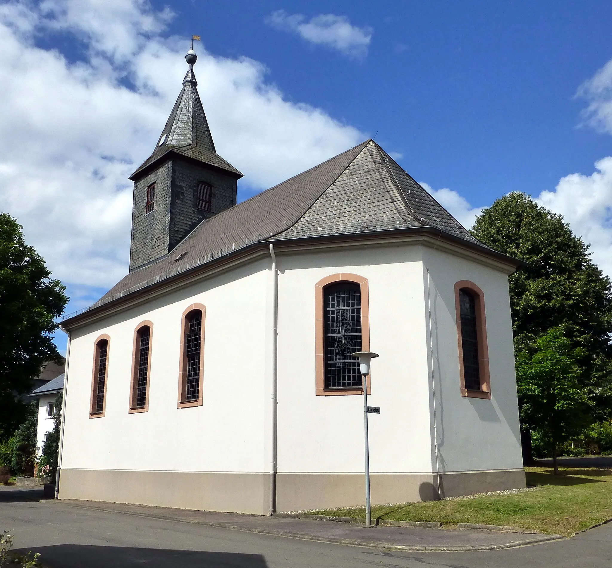 Photo showing: Womrath – Ev. Kirche