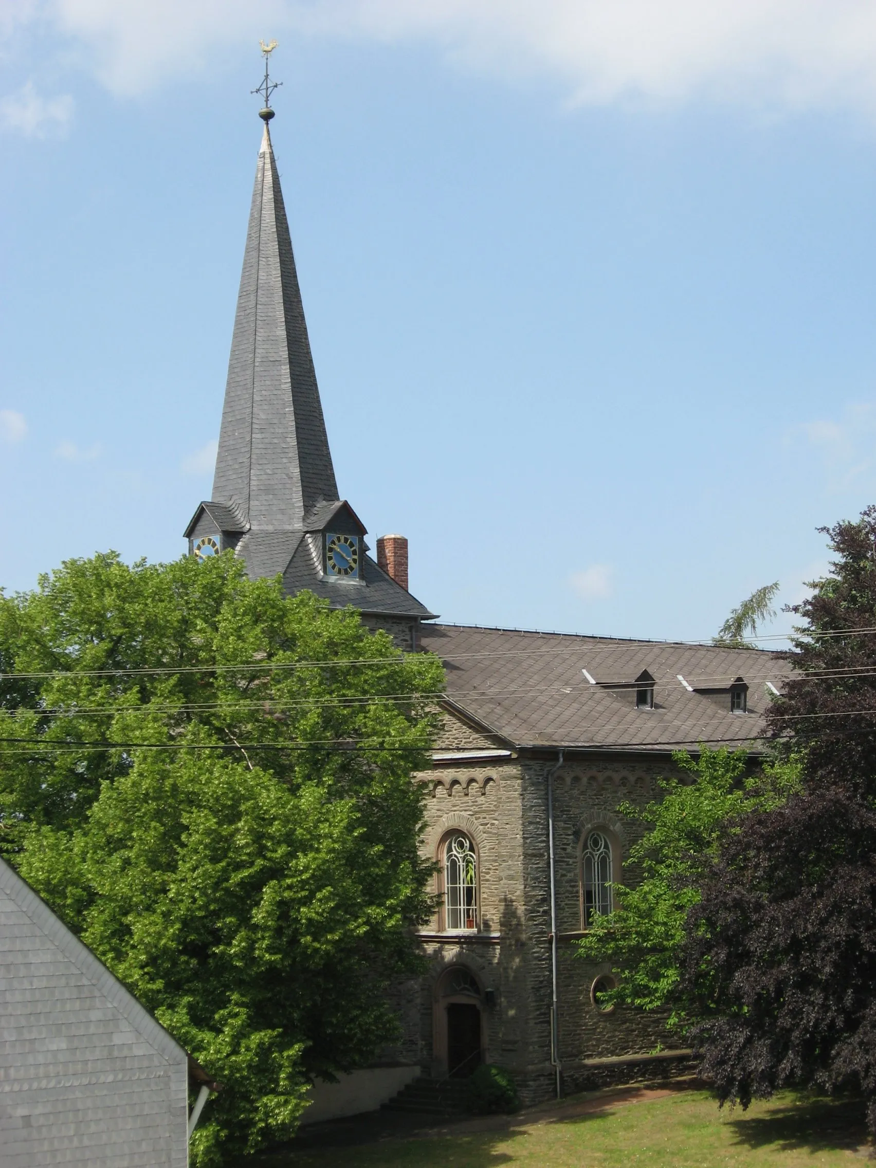 Photo showing: Evangelische Kirche in Irmenach, erbaut 1871/72.