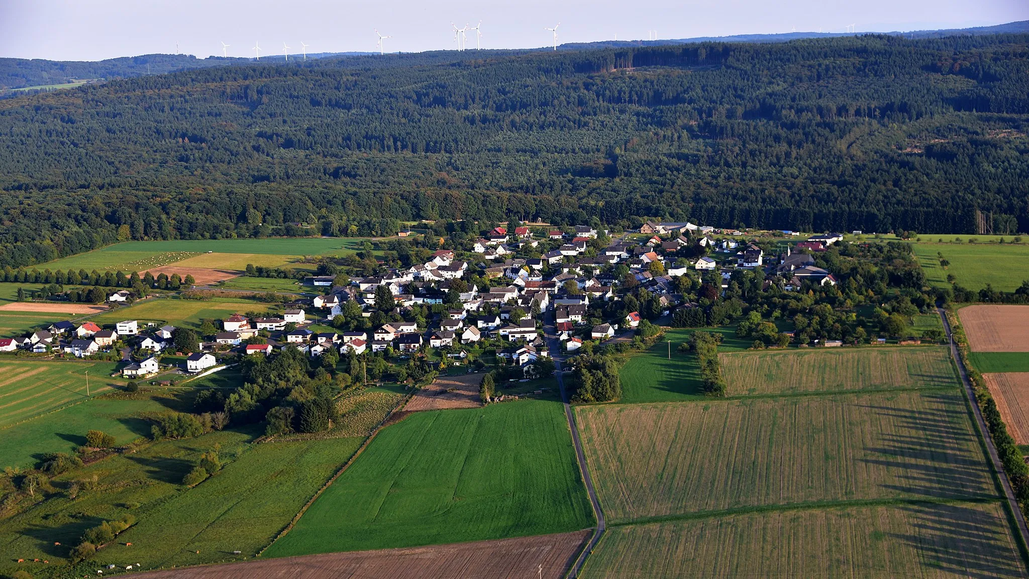 Photo showing: Merkelbach, Luftaufnahme (2016)
