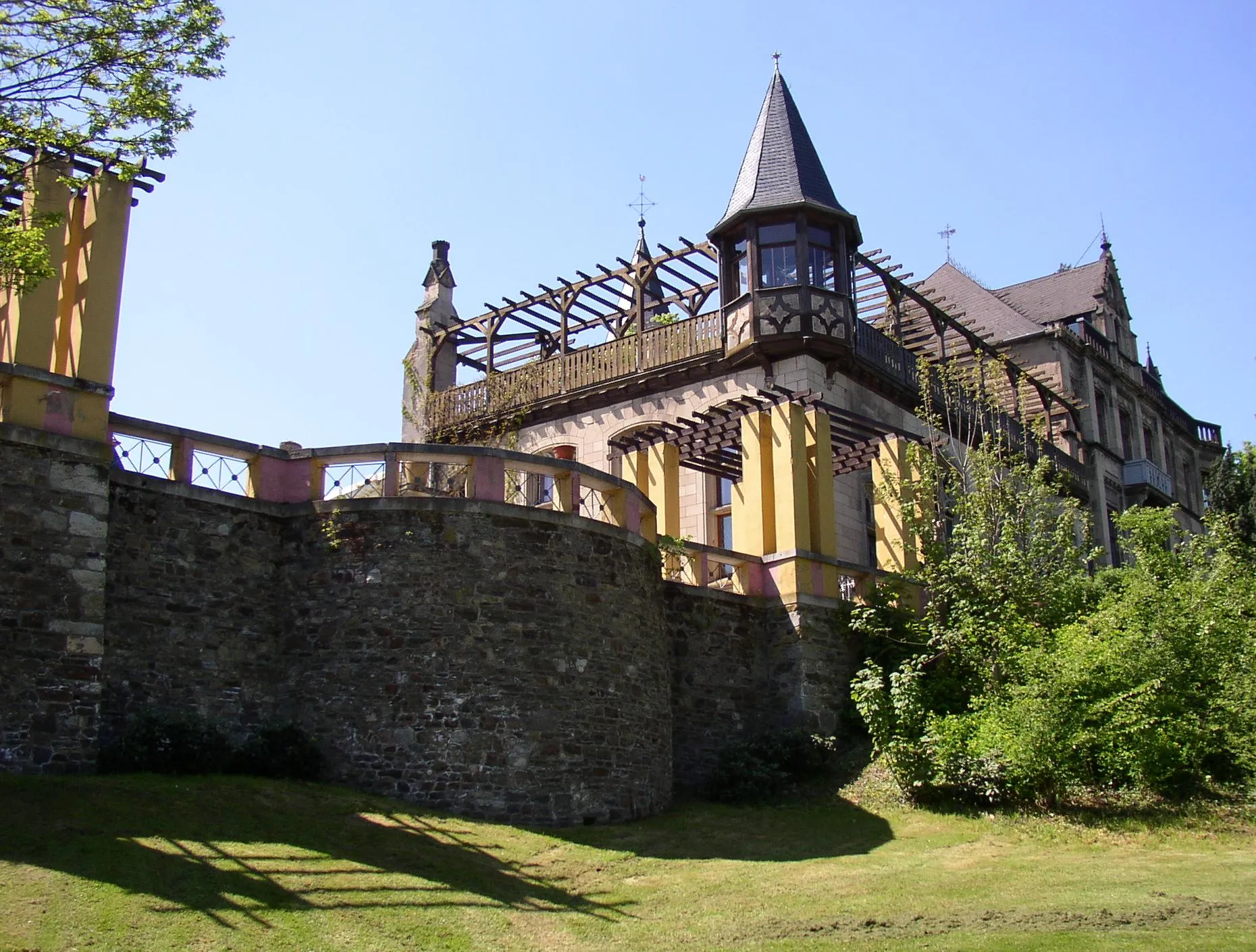 Photo showing: Zehnthof in Sinzig in Rhineland-Palatinate, Germany