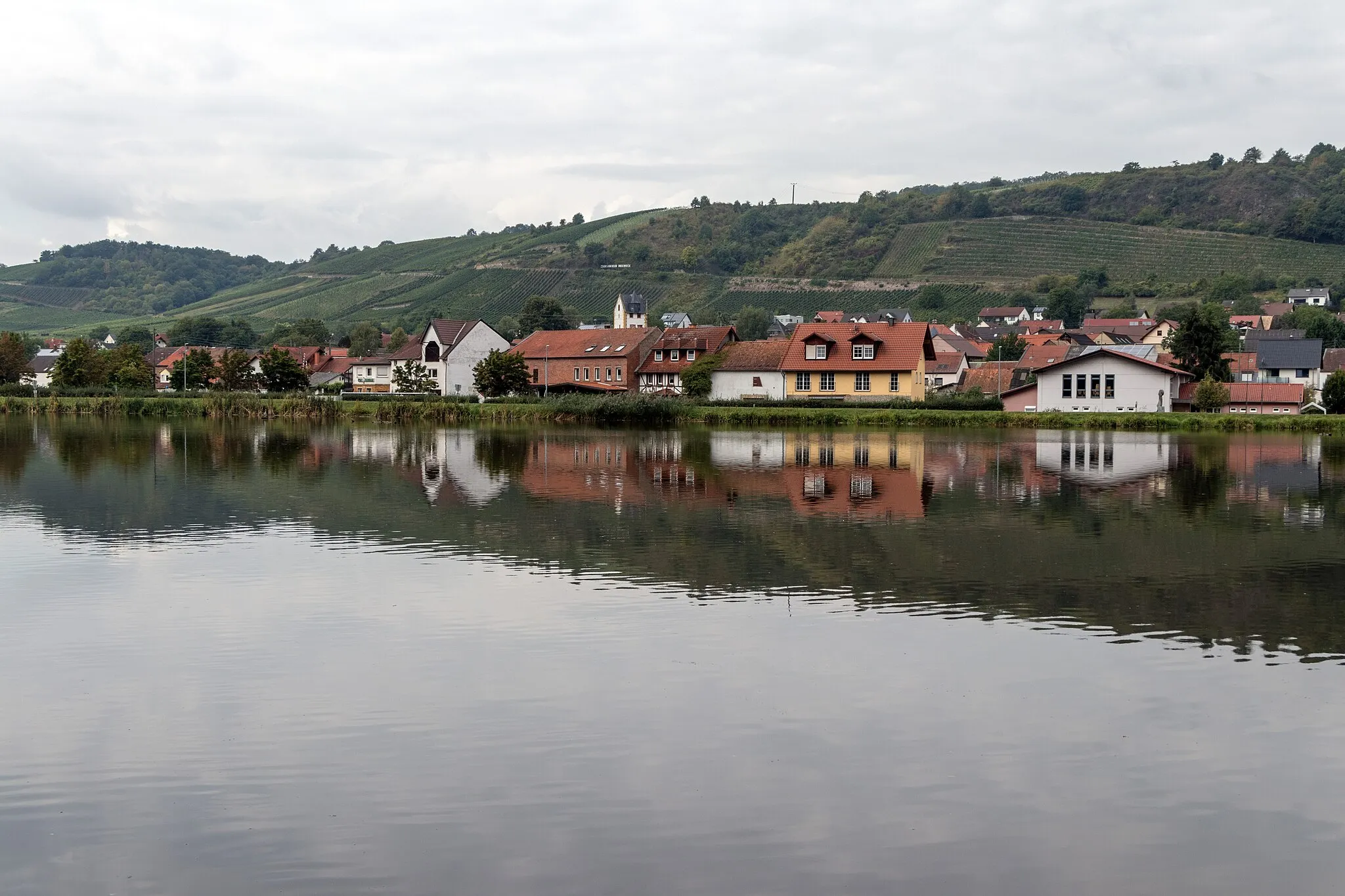 Photo showing: Niederhausen, Ortsansicht