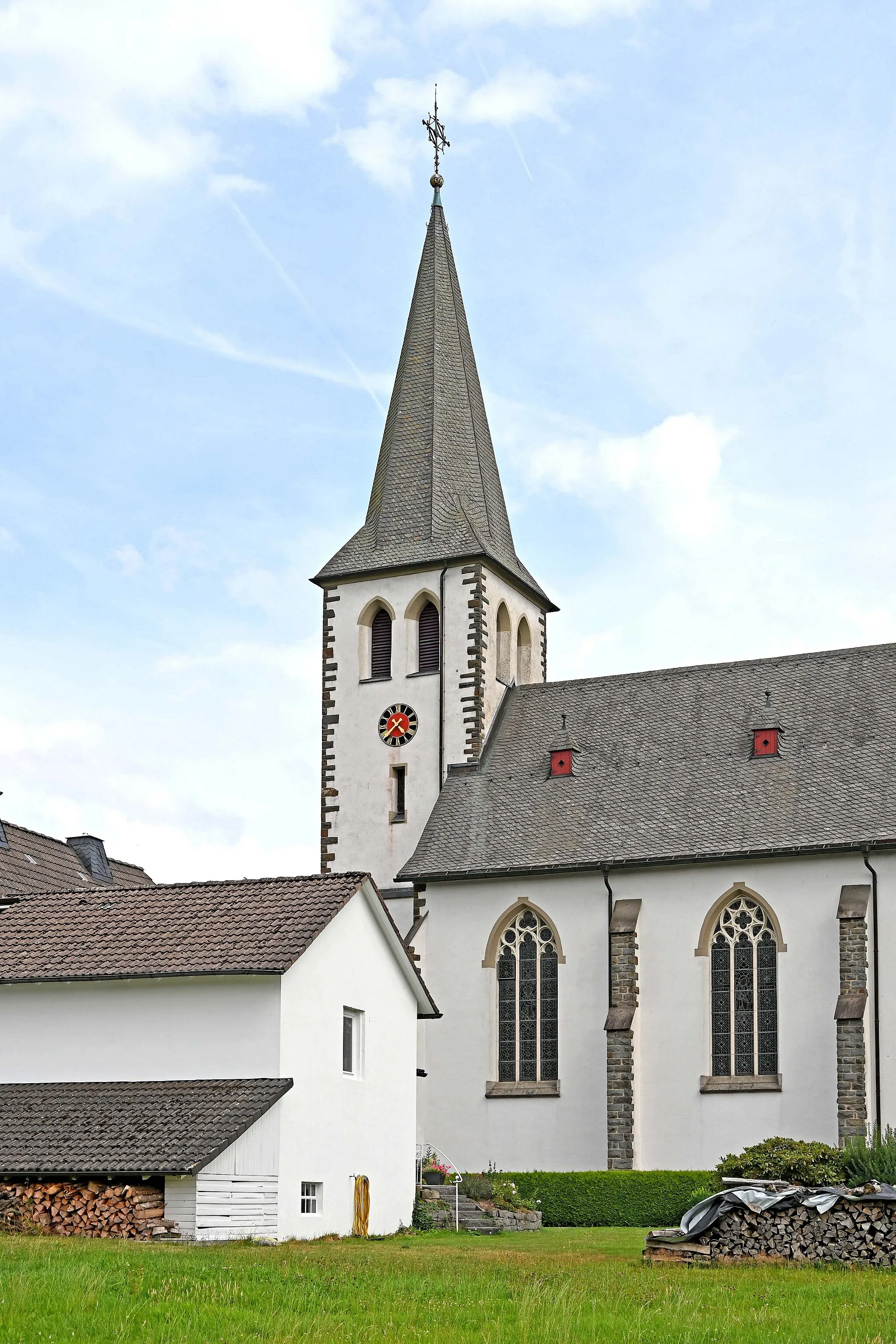 Photo showing: St. Antonius Einsiedler (Iseringhausen) von Nordwesten