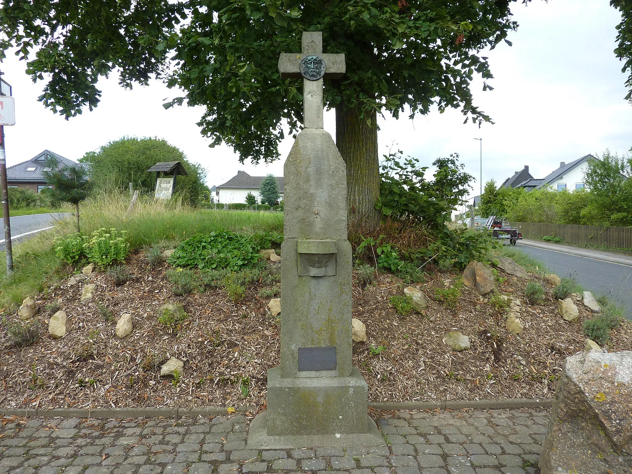 Photo showing: Wegekreuz