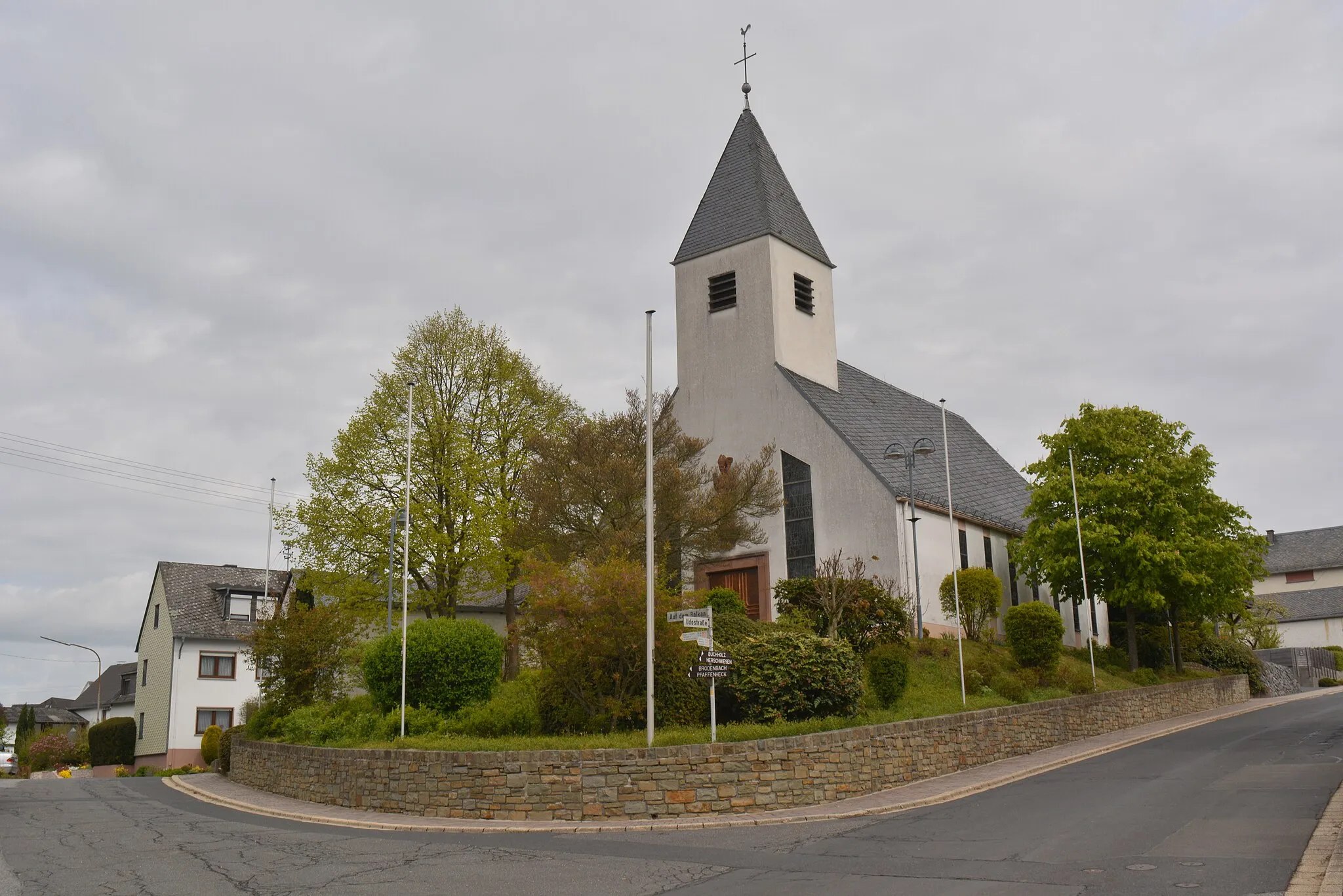 Photo showing: Udenhausen, Filialkirche St. Nikolaus,